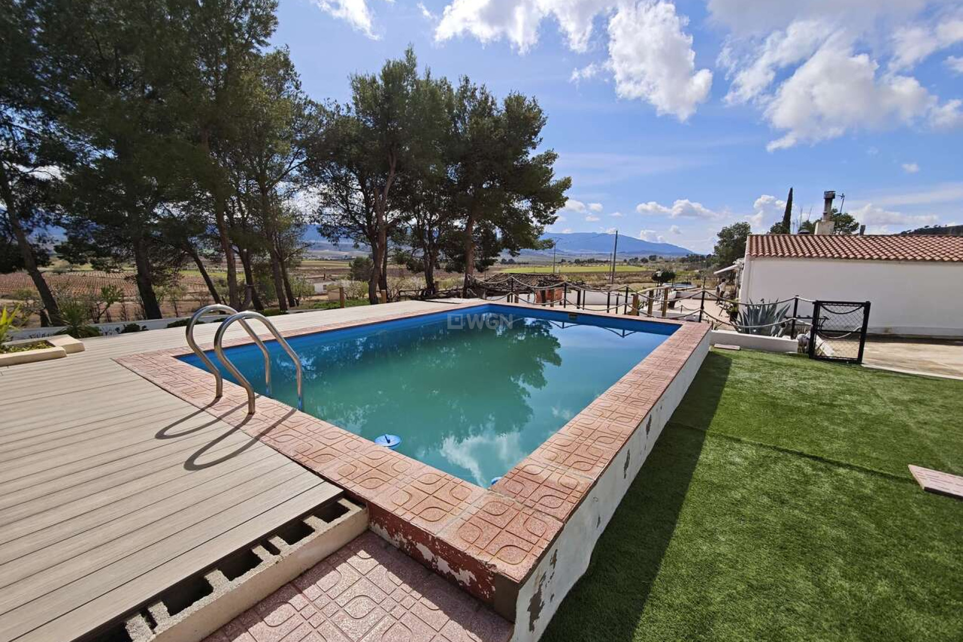 Resale - Townhouse - Yecla - Inland