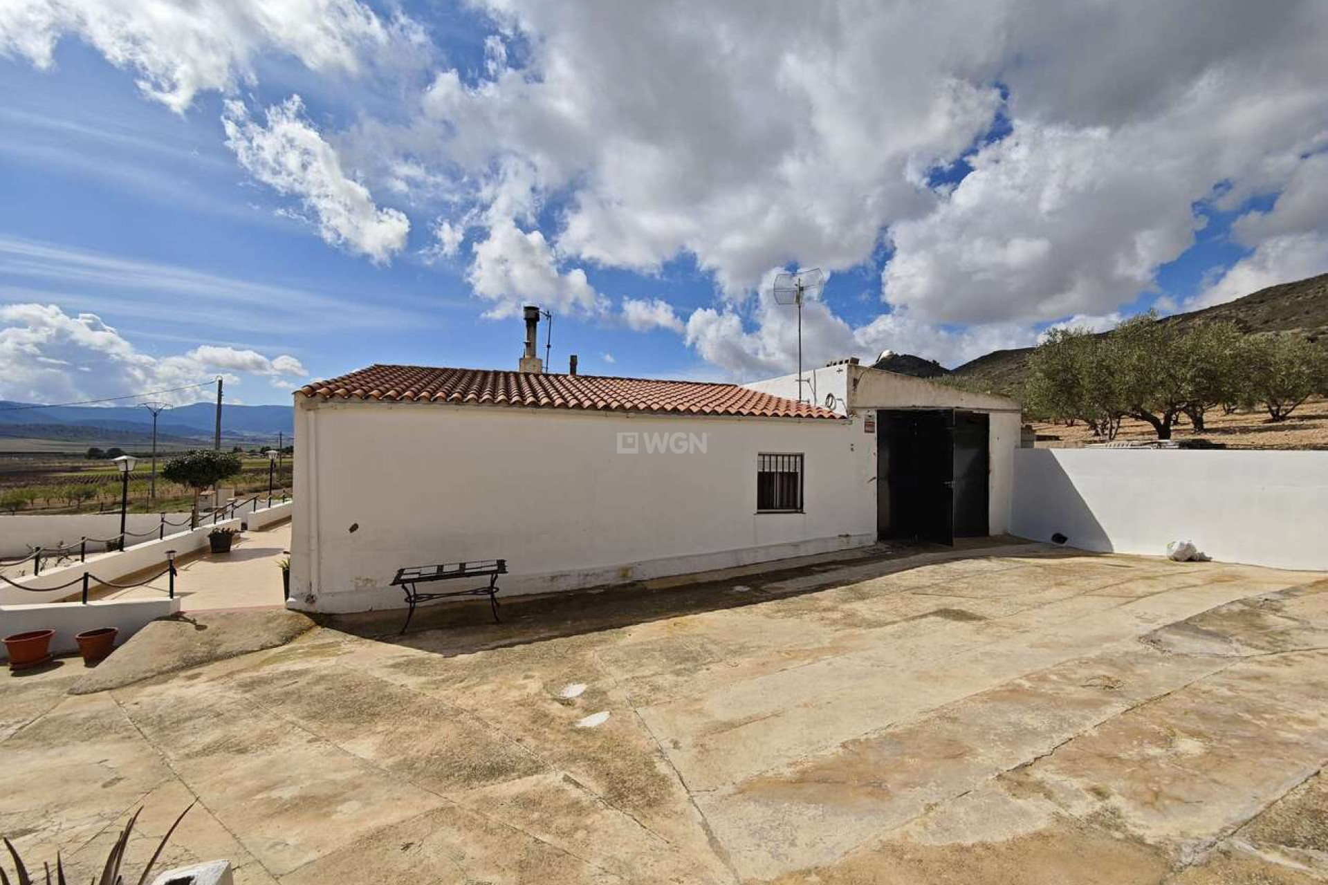 Resale - Townhouse - Yecla - Inland
