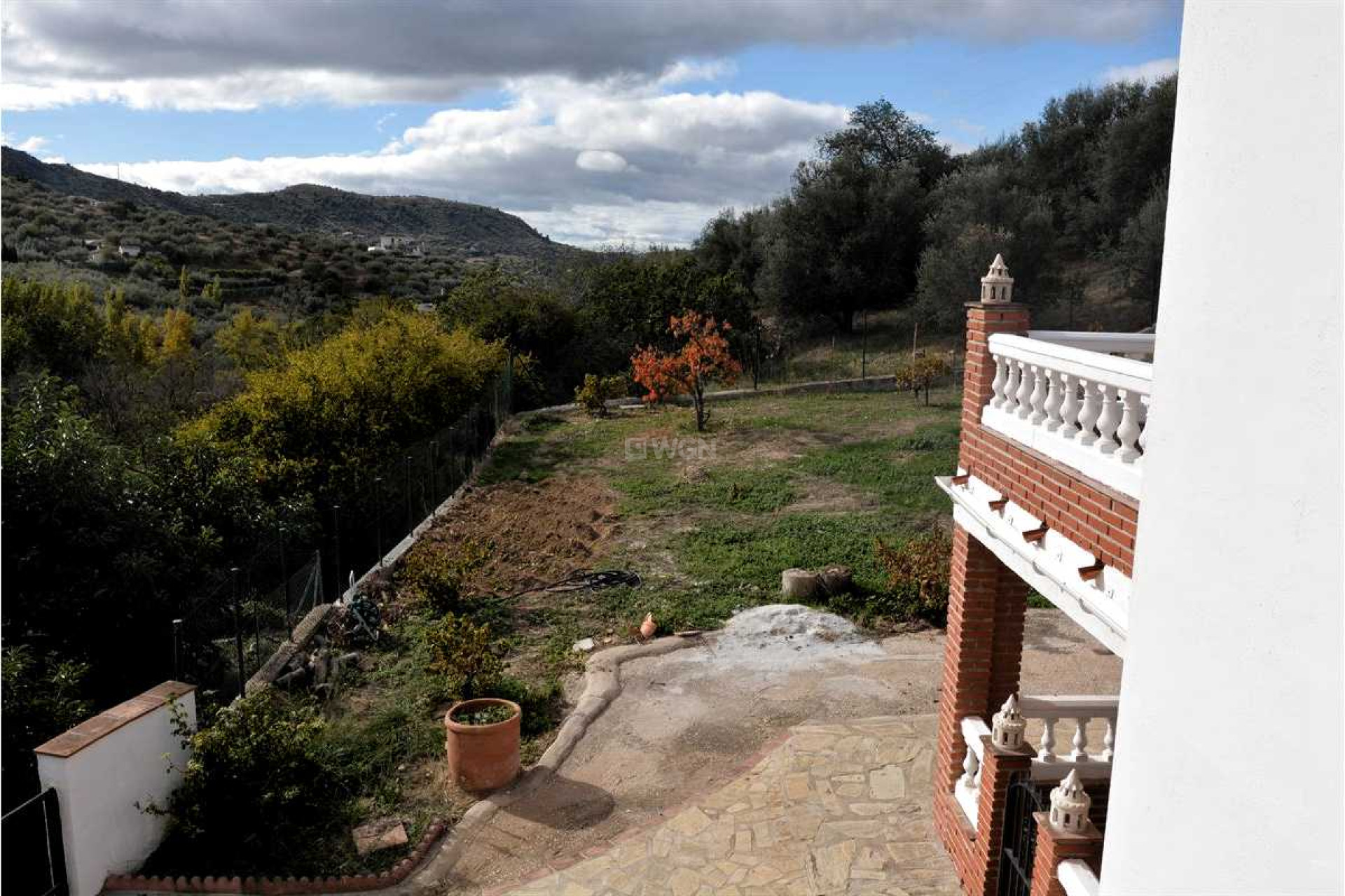 Resale - Villa - Alcaucín - Inland