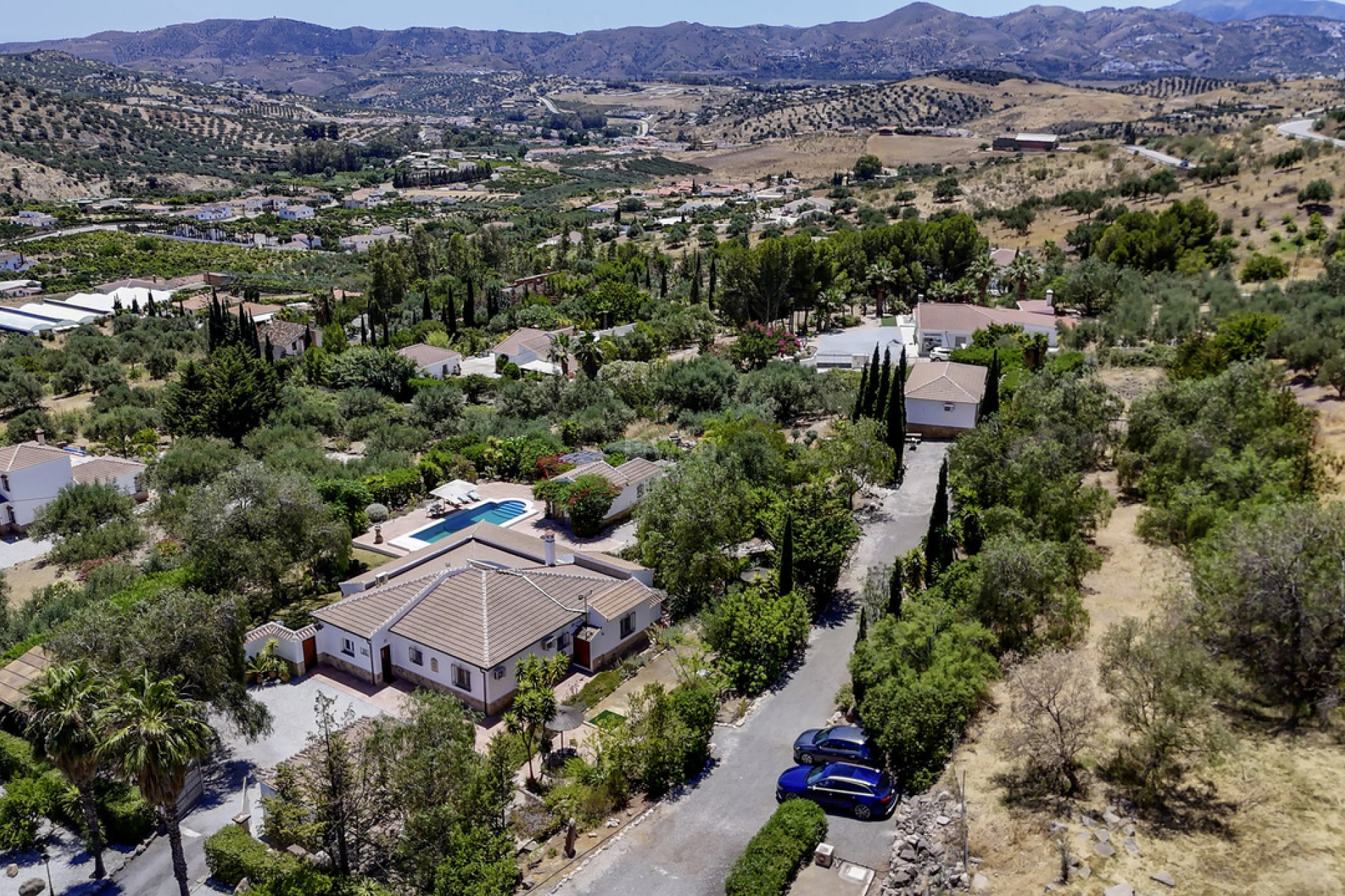 Resale - Villa - Alcaucín - Inland