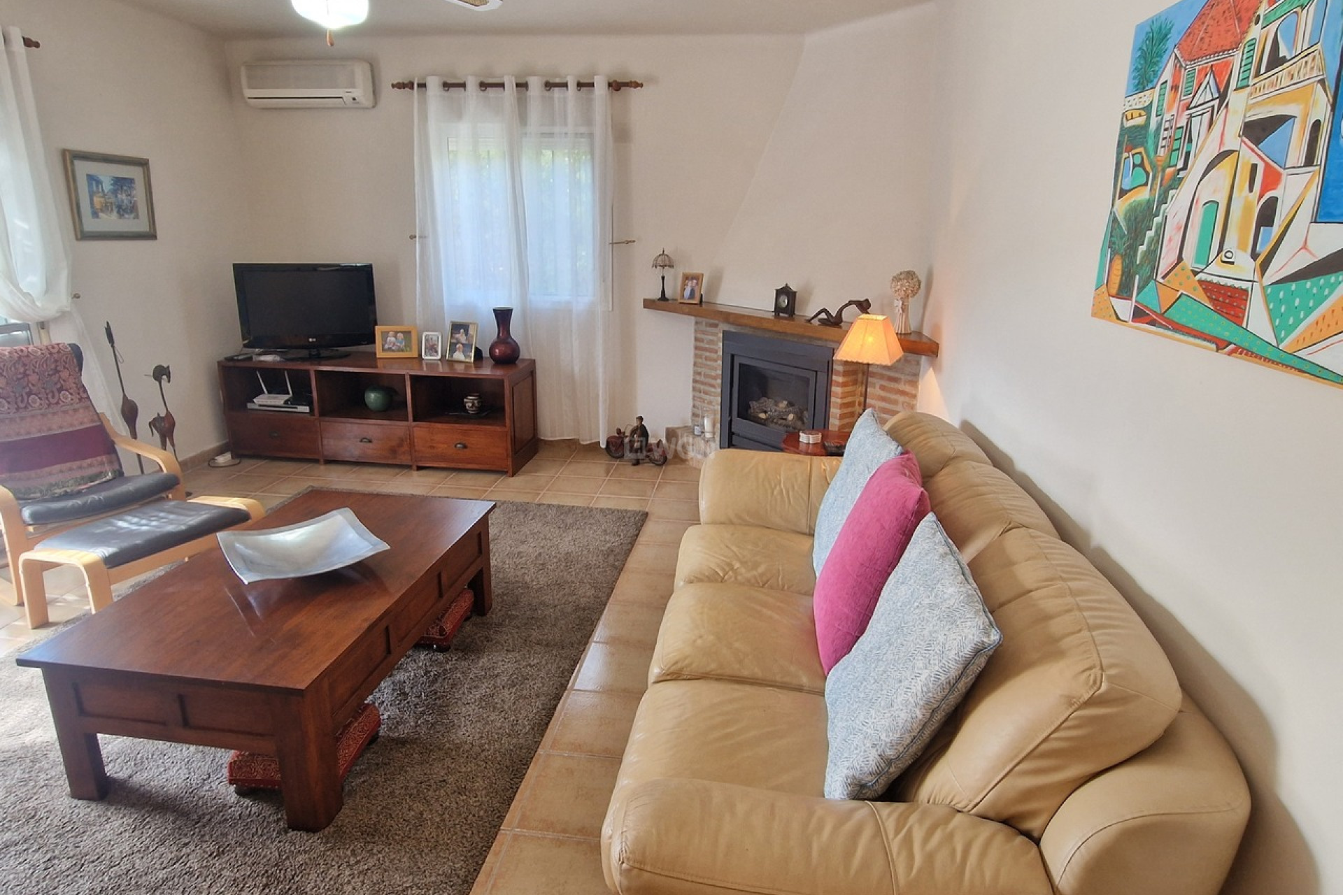 Resale - Villa - Alcaucín - Inland