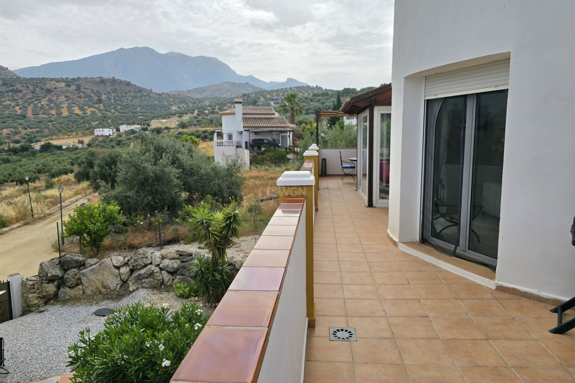 Resale - Villa - Alcaucín - Inland