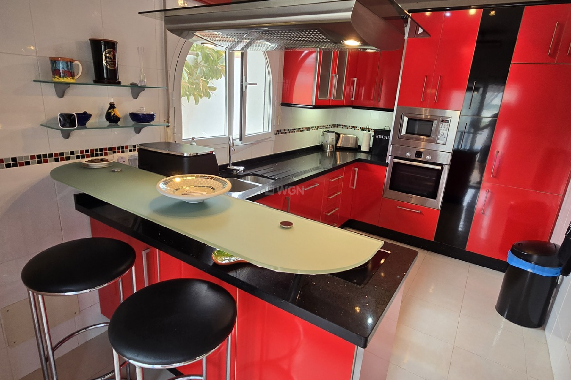 Resale - Villa - Alcaucín - Inland