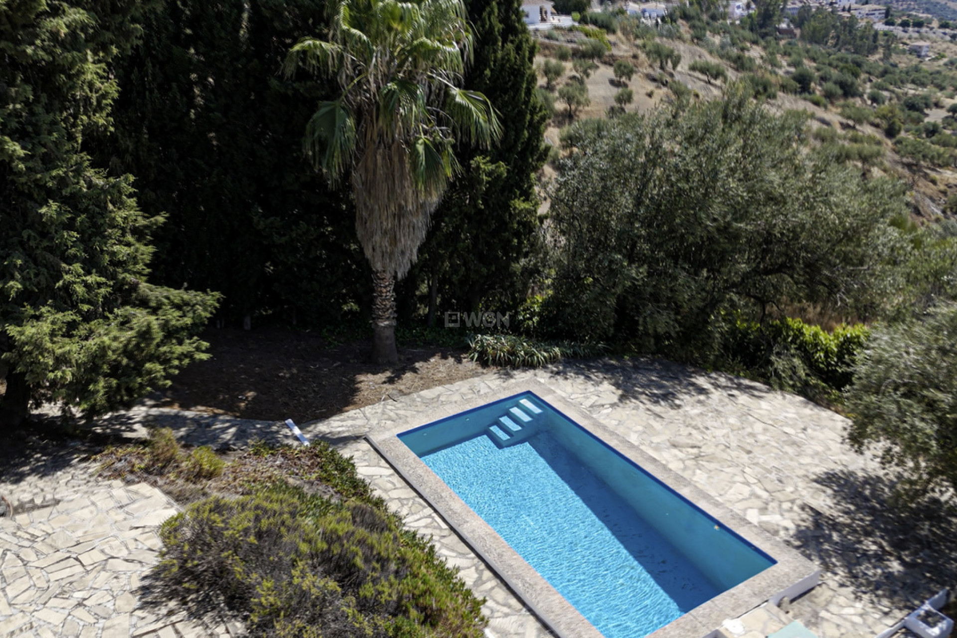 Resale - Villa - Alcaucín - Inland