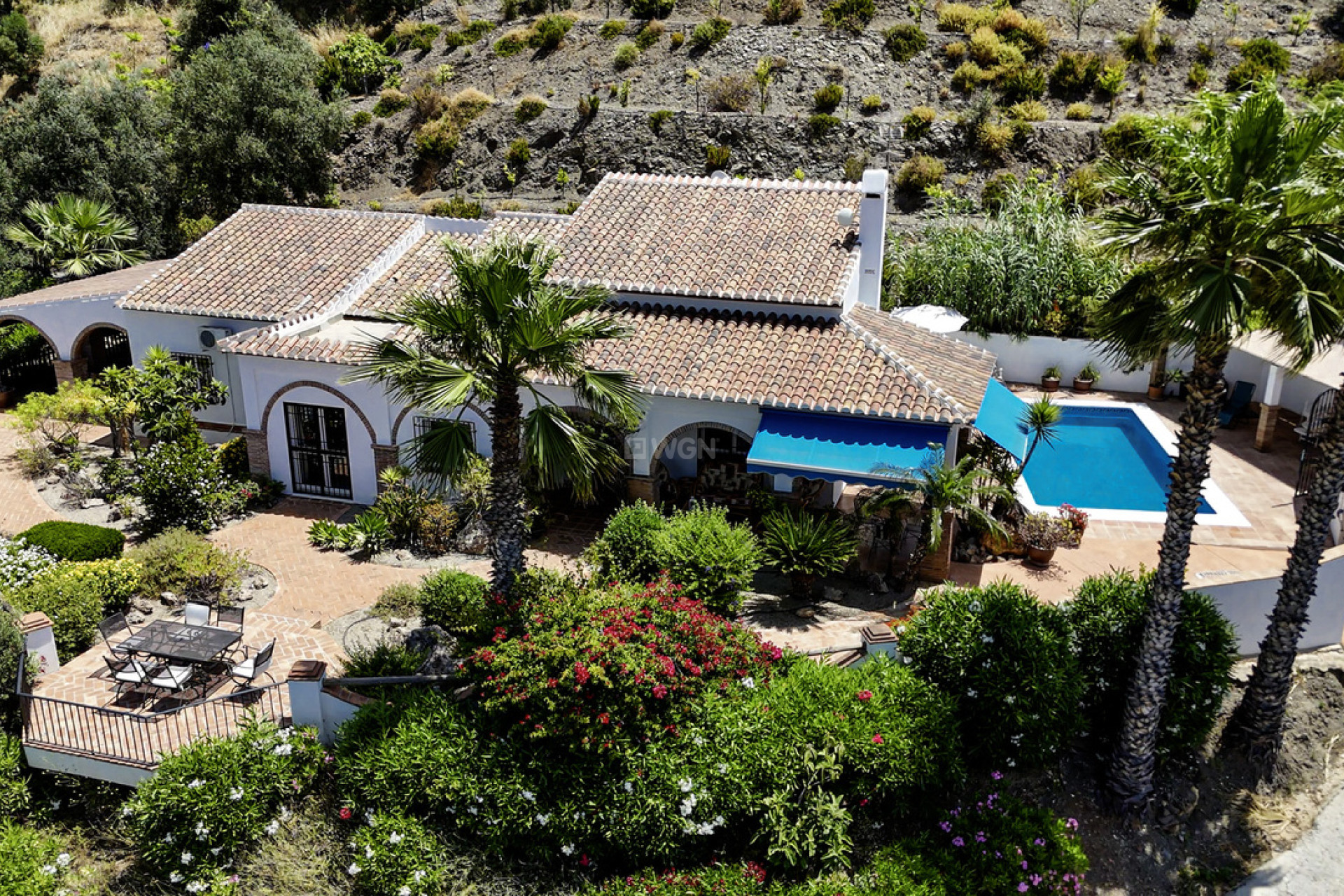 Resale - Villa - Alcaucín - Inland