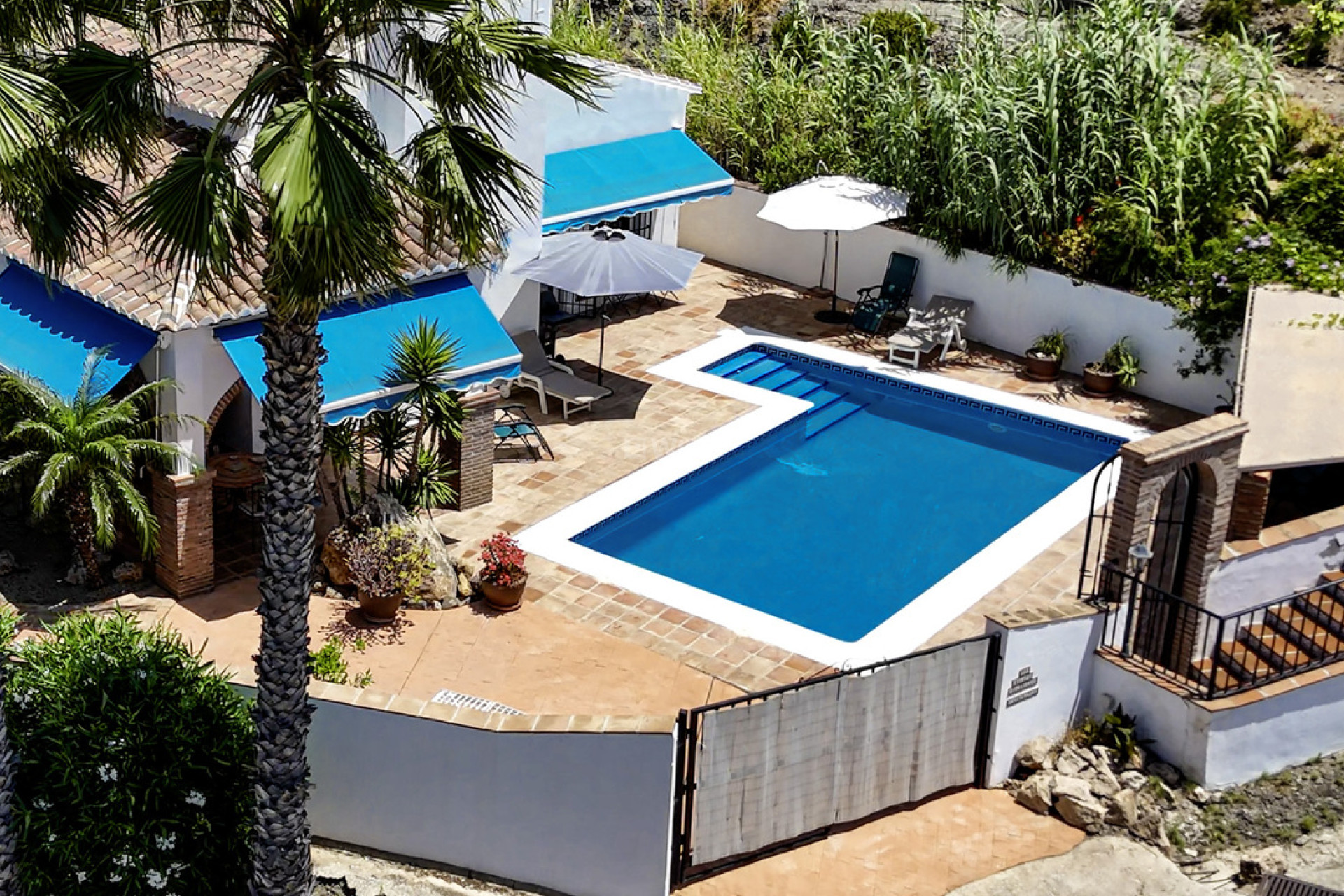 Resale - Villa - Alcaucín - Inland