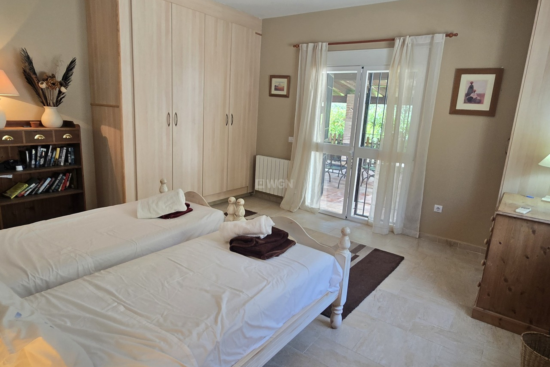 Resale - Villa - Alcaucín - Inland