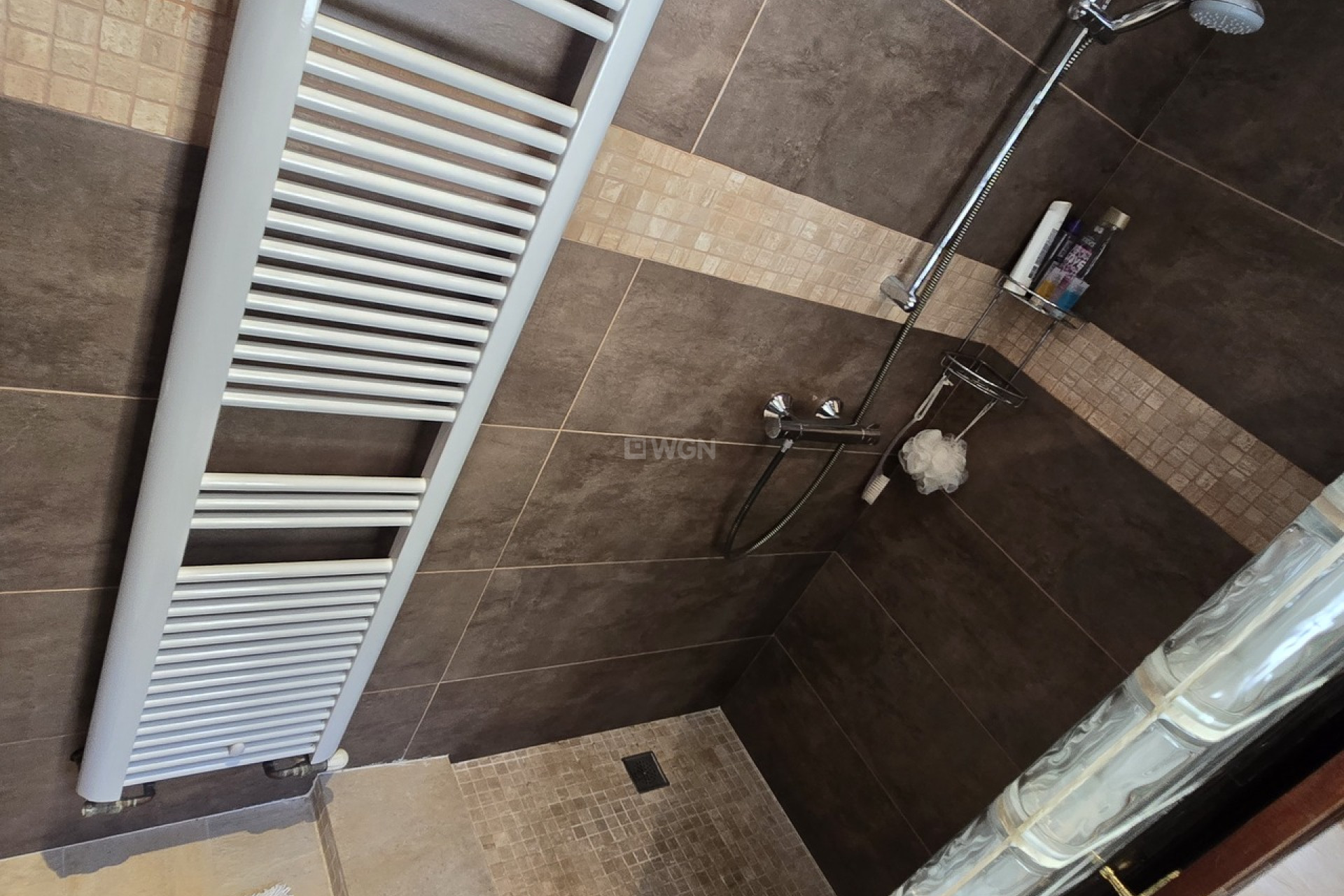 Resale - Villa - Alcaucín - Inland