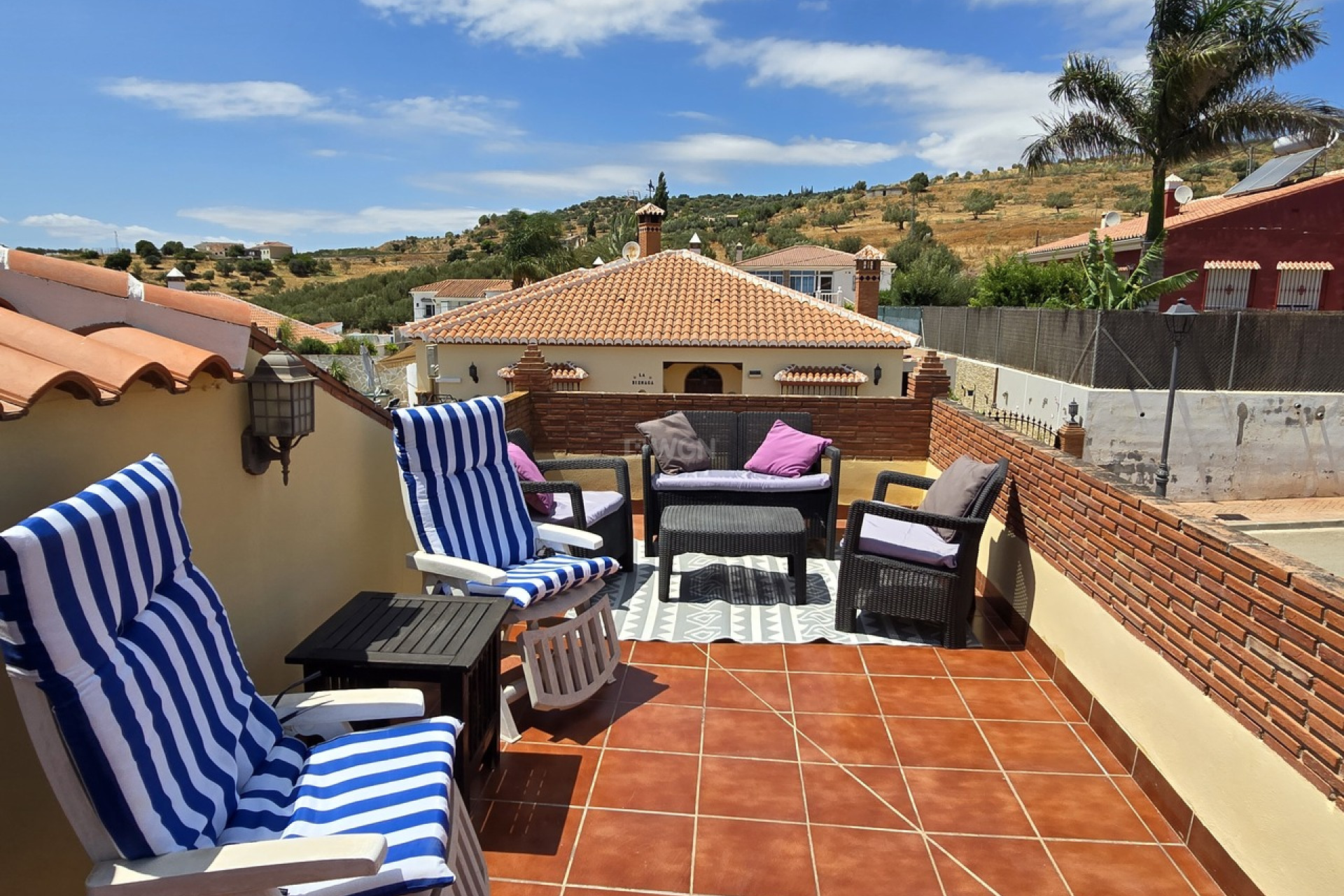 Resale - Villa - Alcaucín - Inland