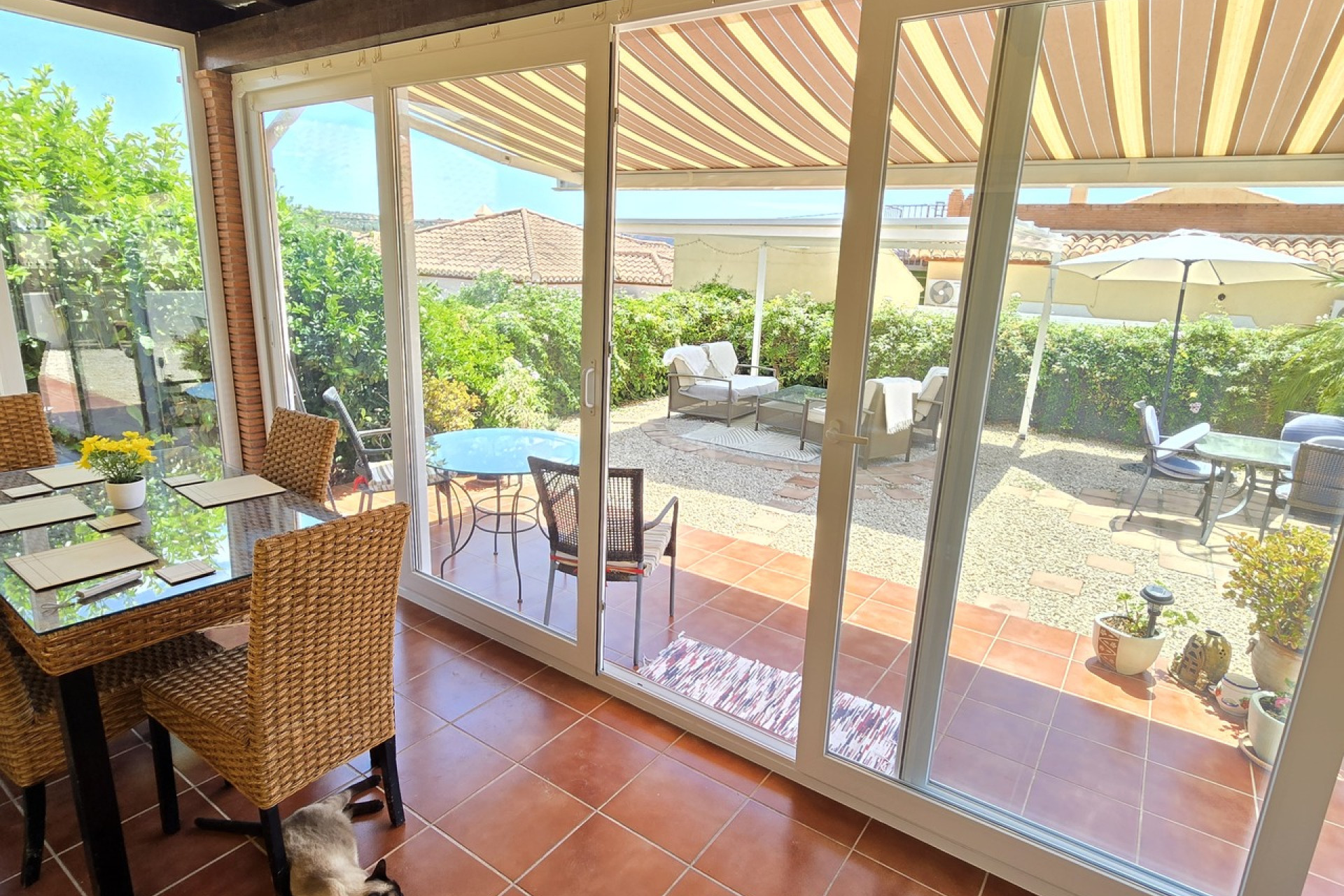 Resale - Villa - Alcaucín - Inland