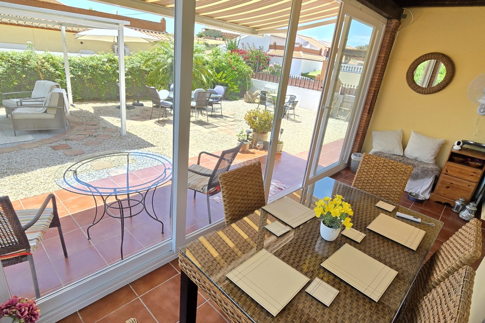 Resale - Villa - Alcaucín - Inland