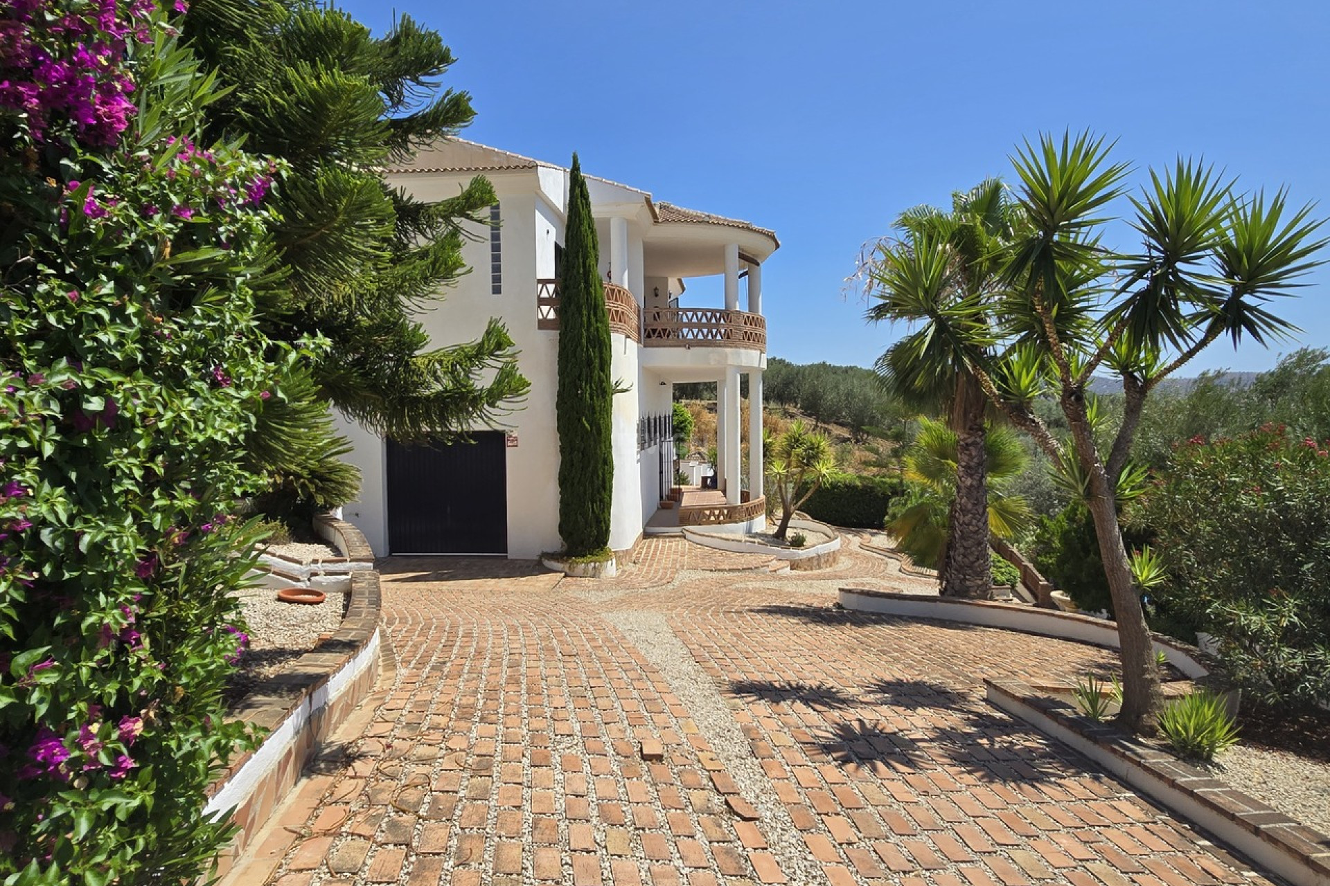 Resale - Villa - Alcaucín - Inland