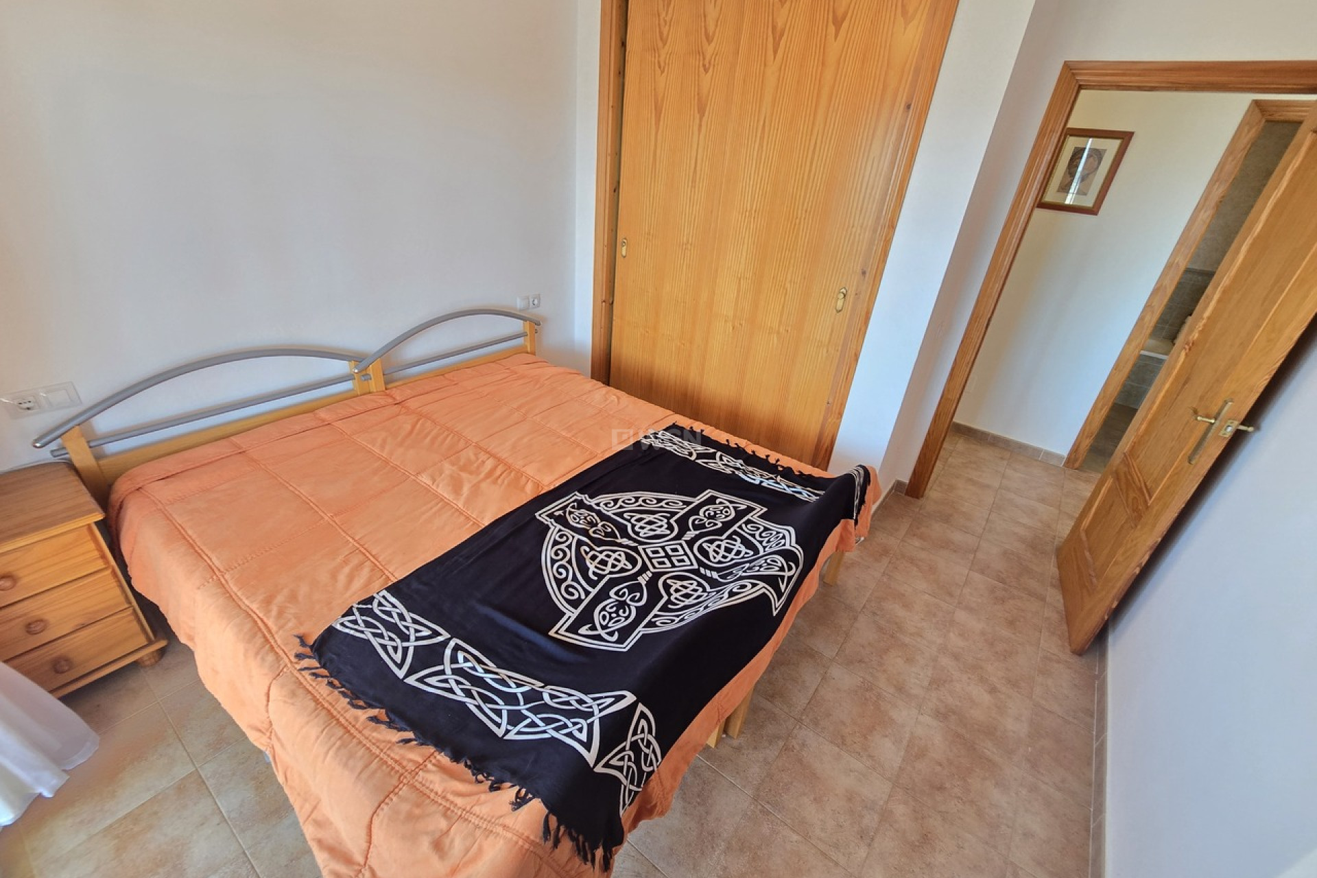 Resale - Villa - Alcaucín - Inland