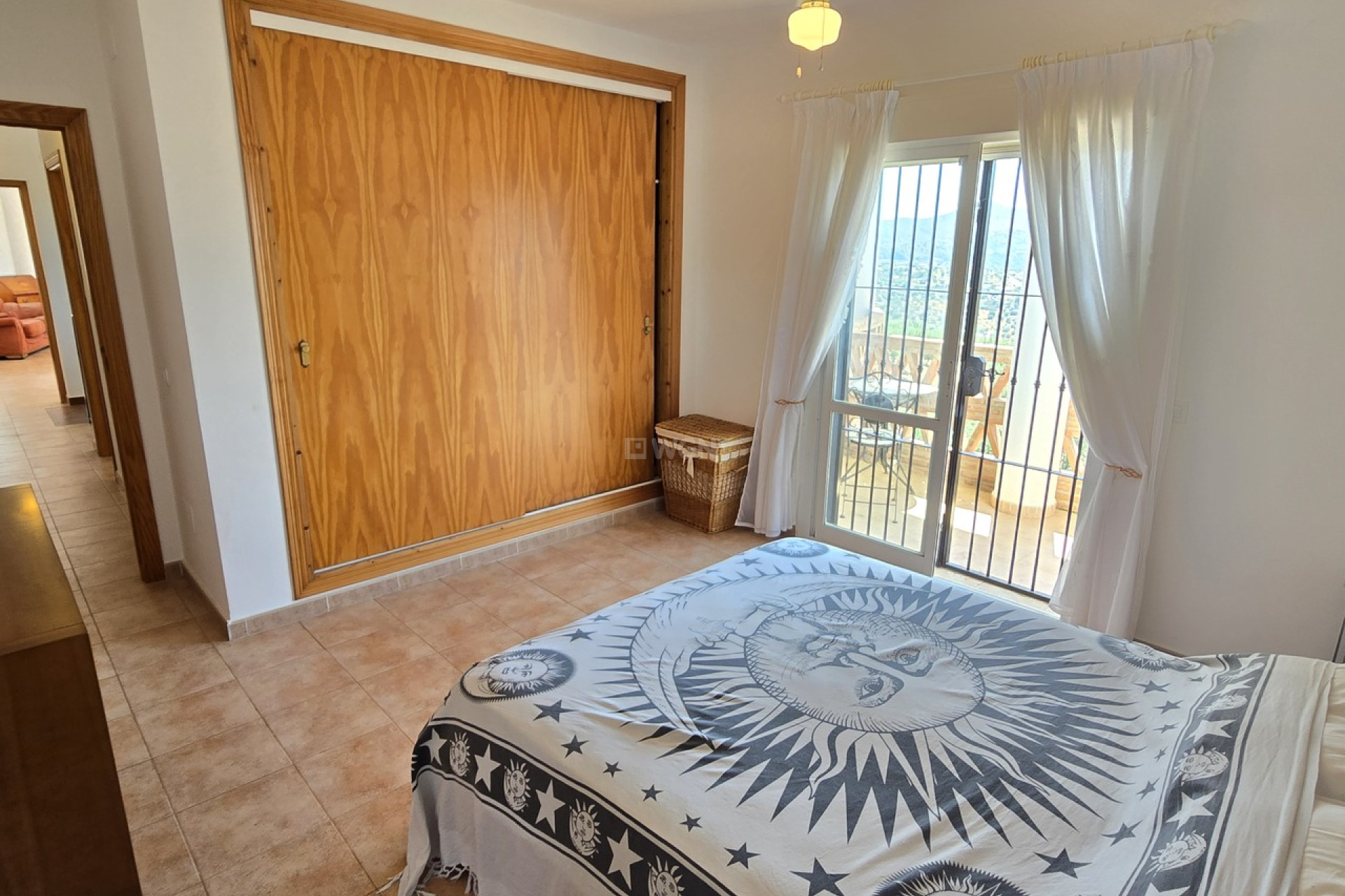 Resale - Villa - Alcaucín - Inland