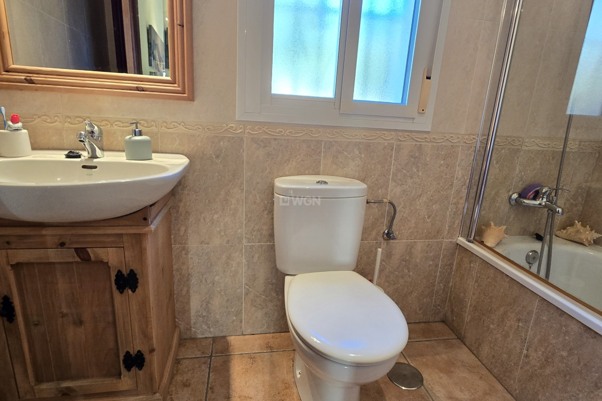 Resale - Villa - Alcaucín - Inland