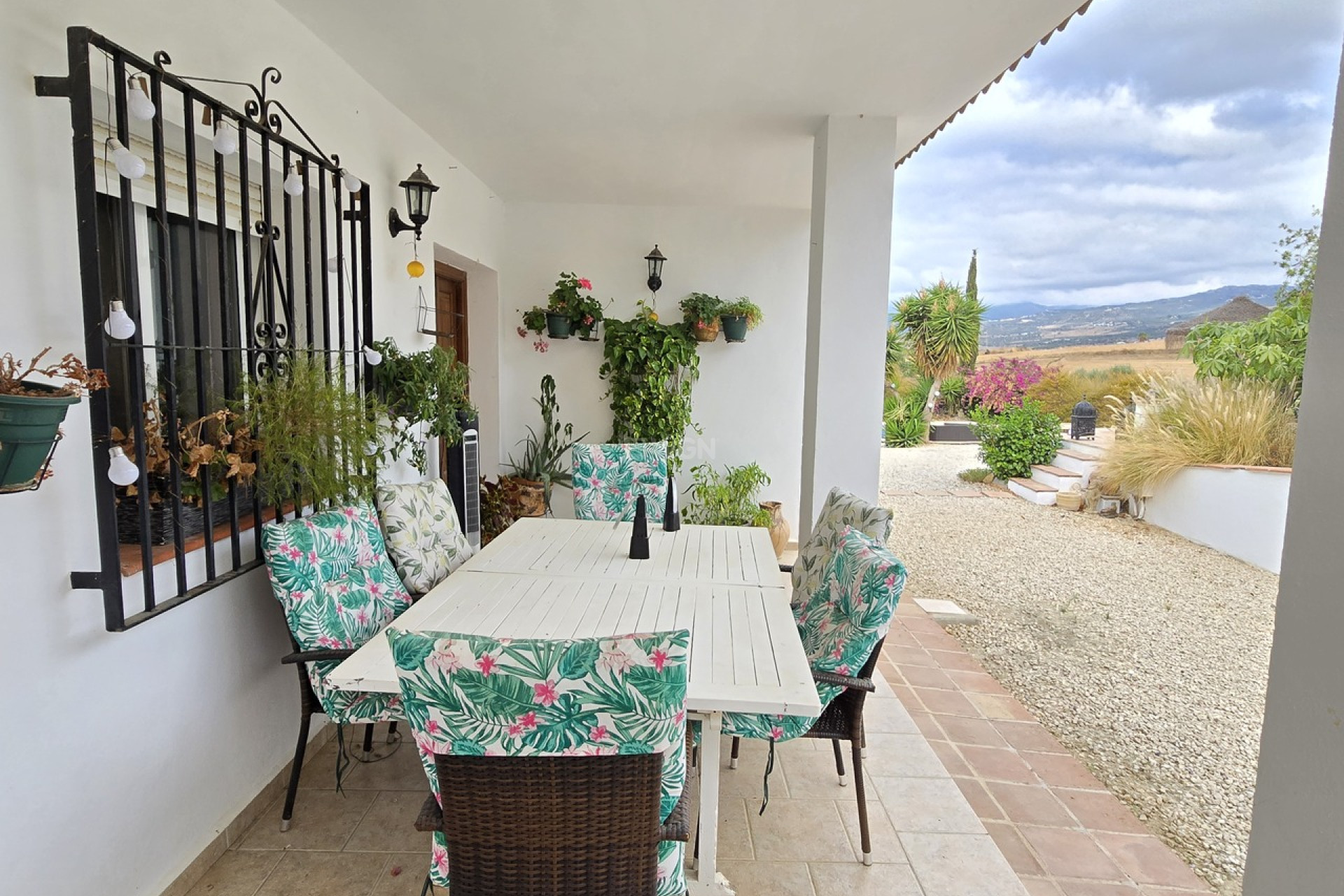 Resale - Villa - Alcaucín - Inland