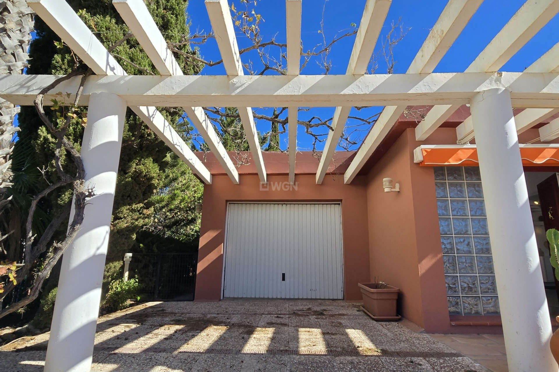 Resale - Villa - Alcaucín - Inland