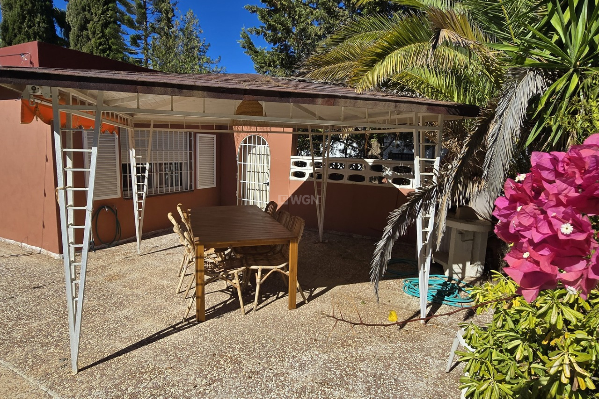 Resale - Villa - Alcaucín - Inland