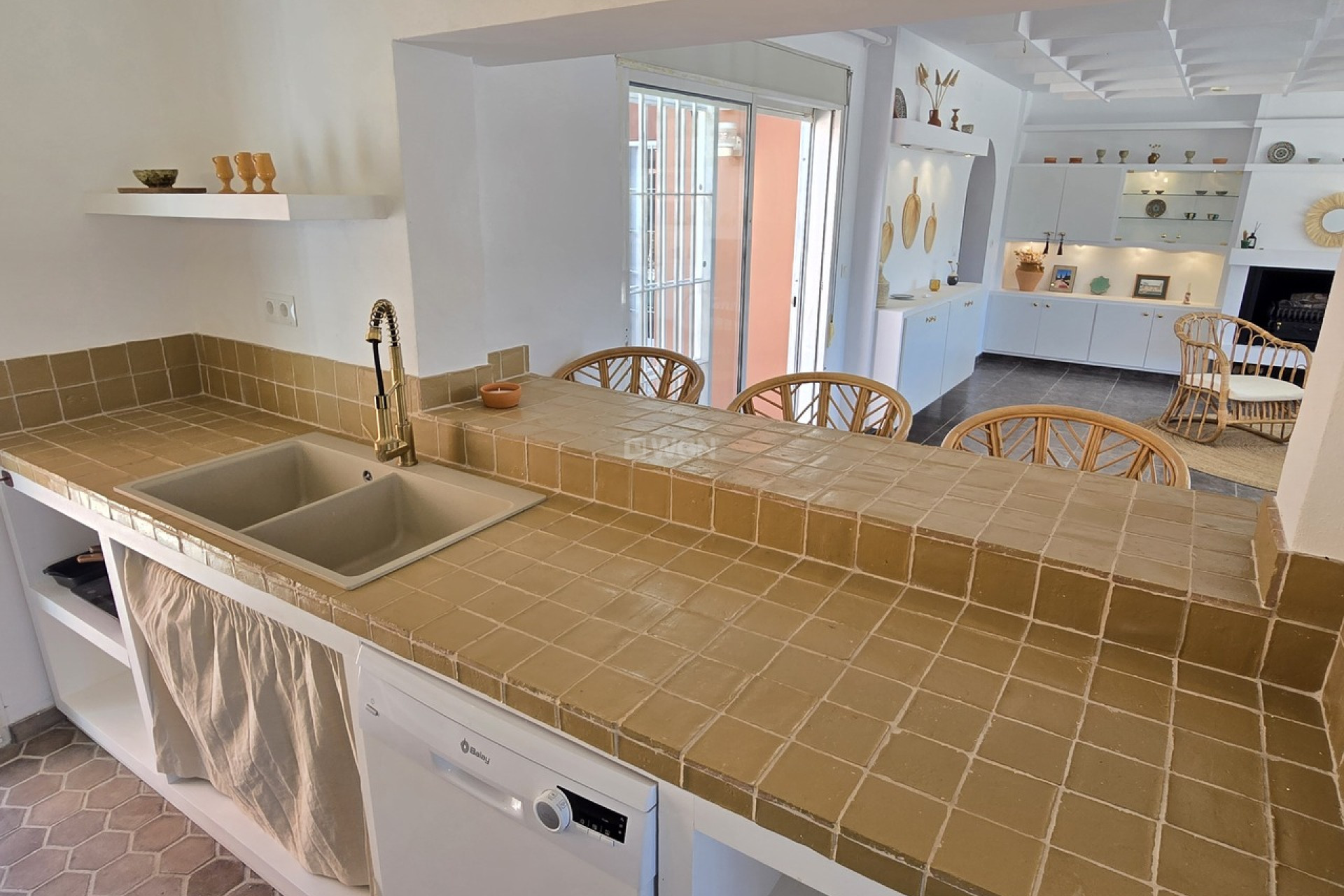 Resale - Villa - Alcaucín - Inland