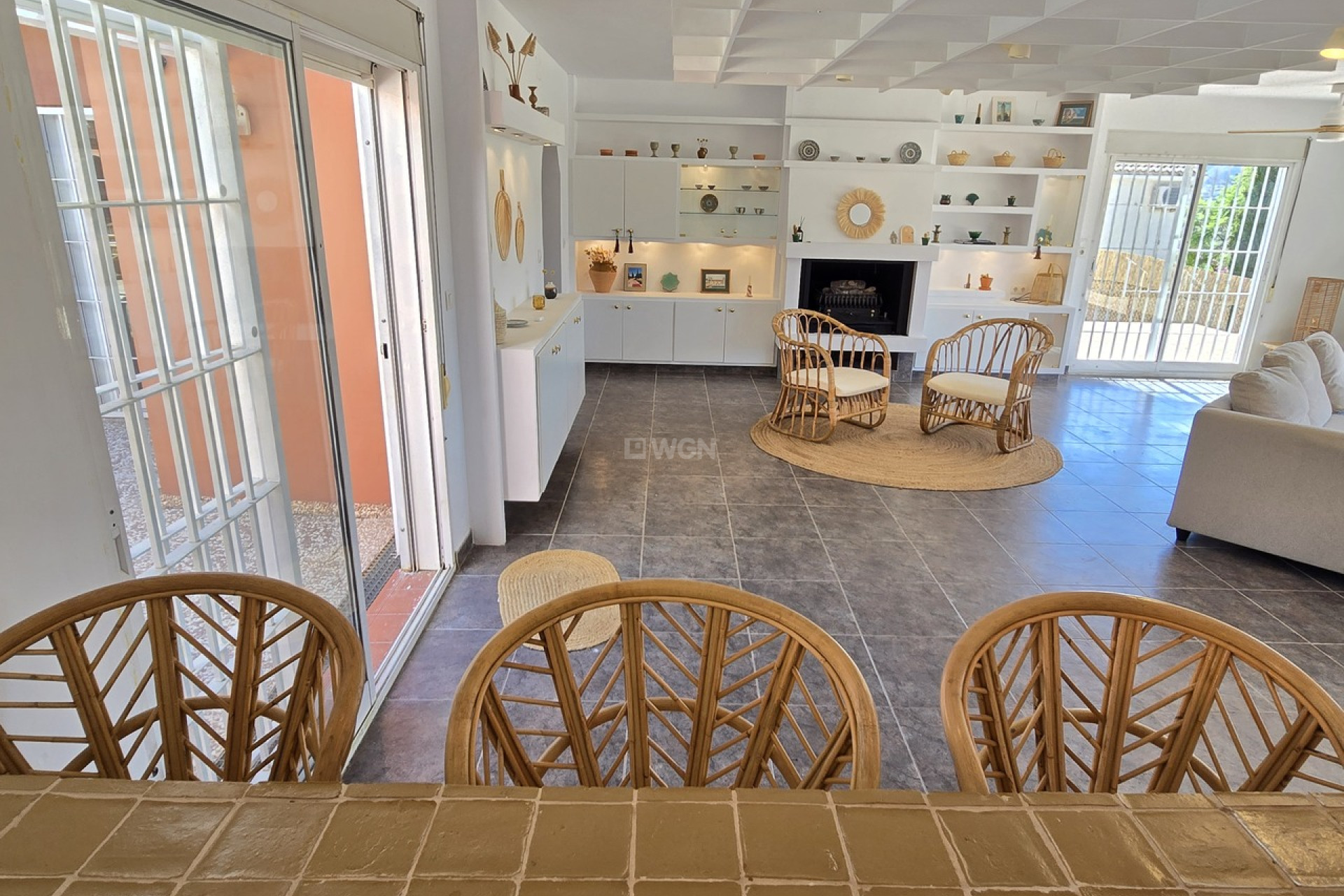 Resale - Villa - Alcaucín - Inland