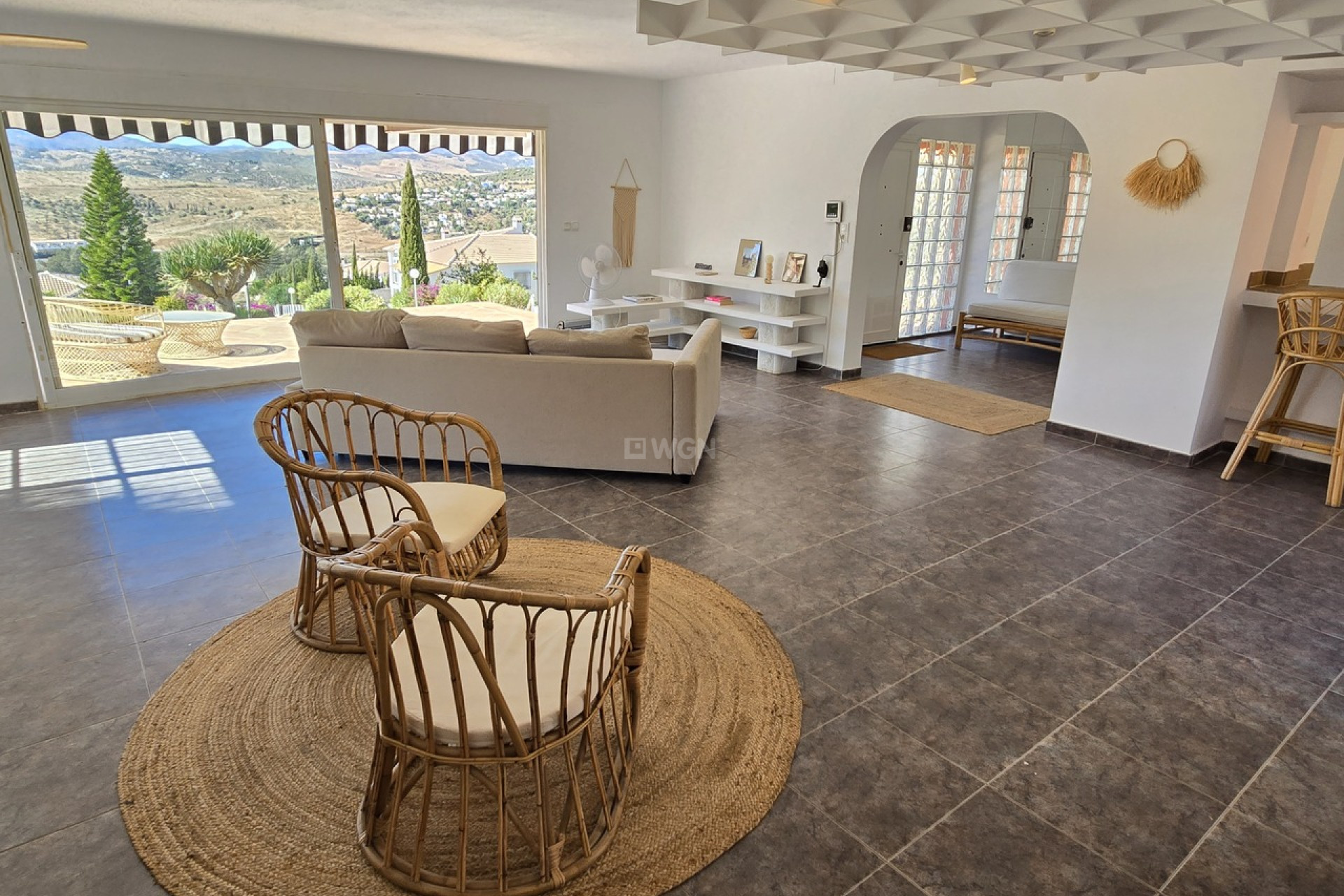 Resale - Villa - Alcaucín - Inland