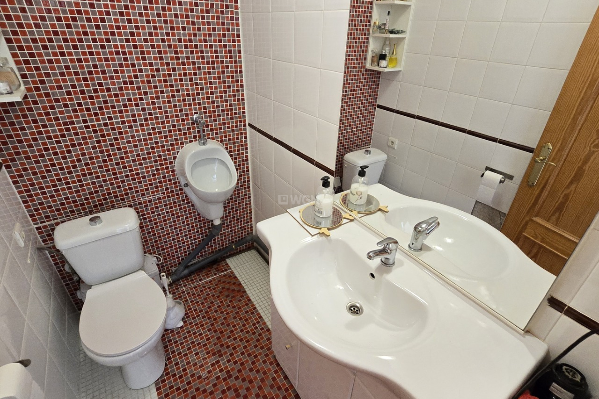 Resale - Villa - Alcaucín - Inland