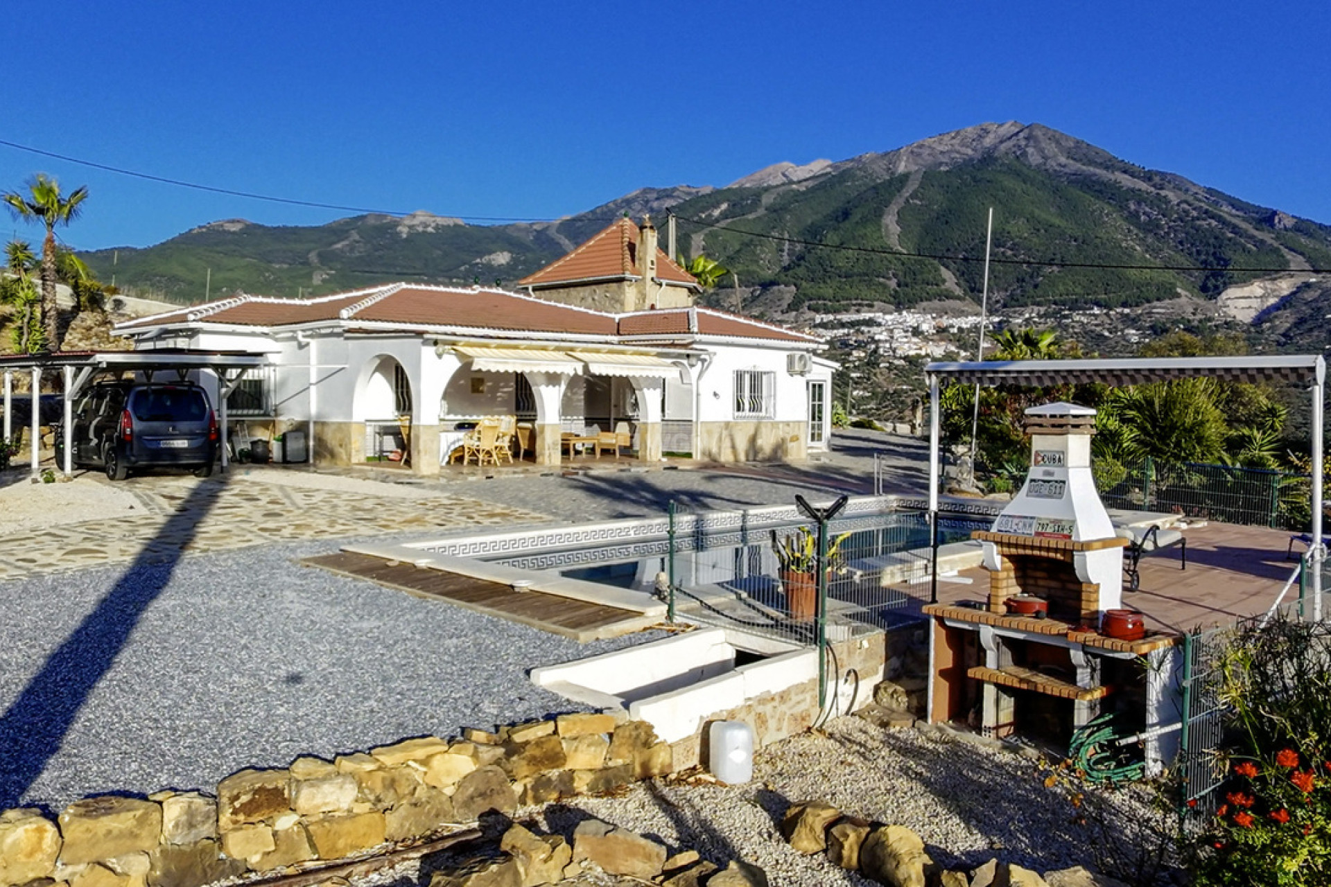 Resale - Villa - Alcaucín - Inland