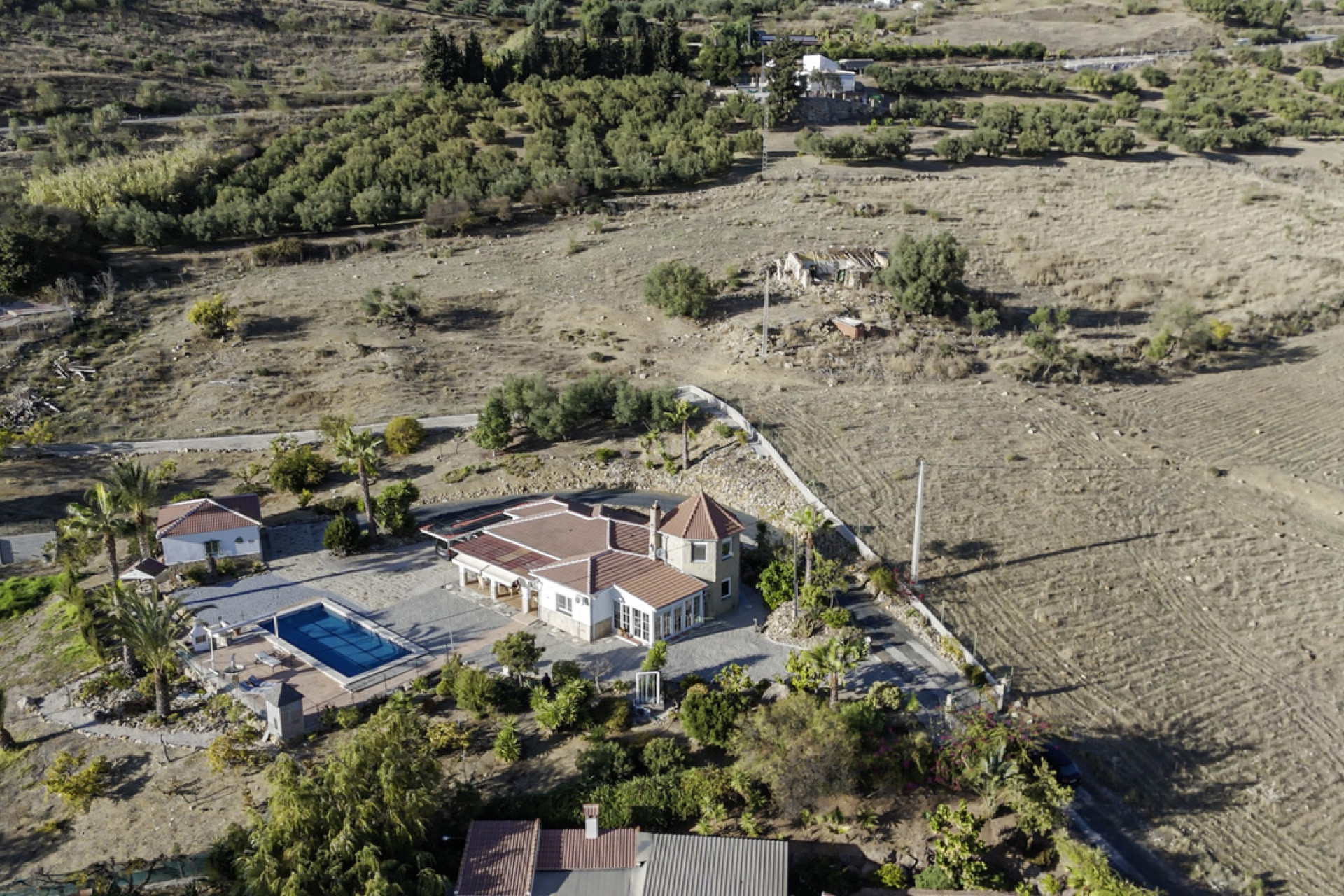 Resale - Villa - Alcaucín - Inland