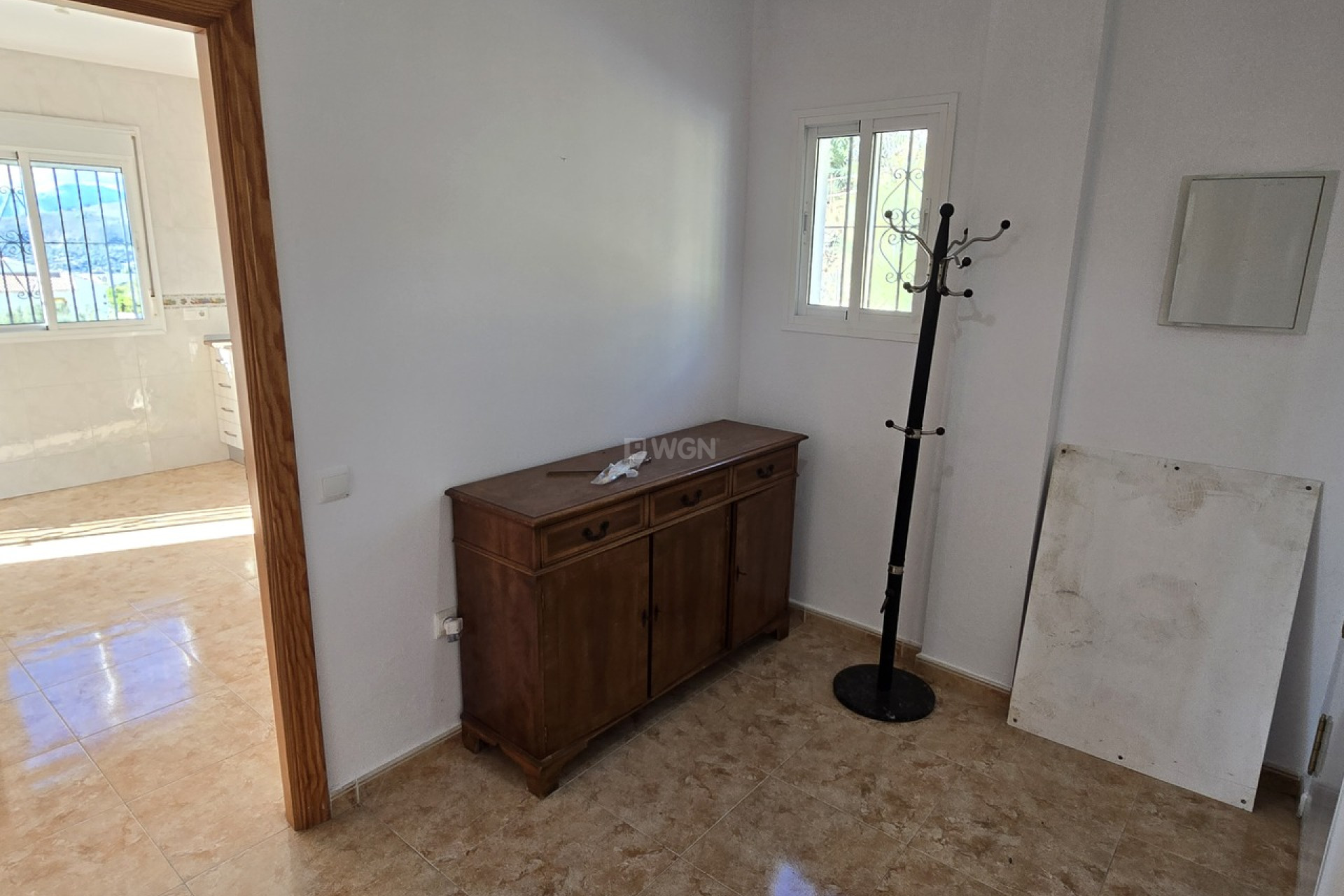 Resale - Villa - Alcaucín - Inland