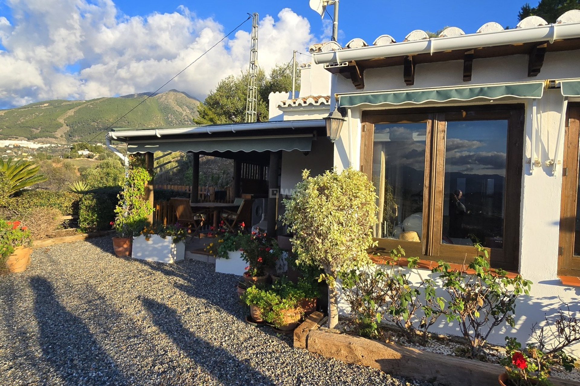 Resale - Villa - Alcaucín - Inland