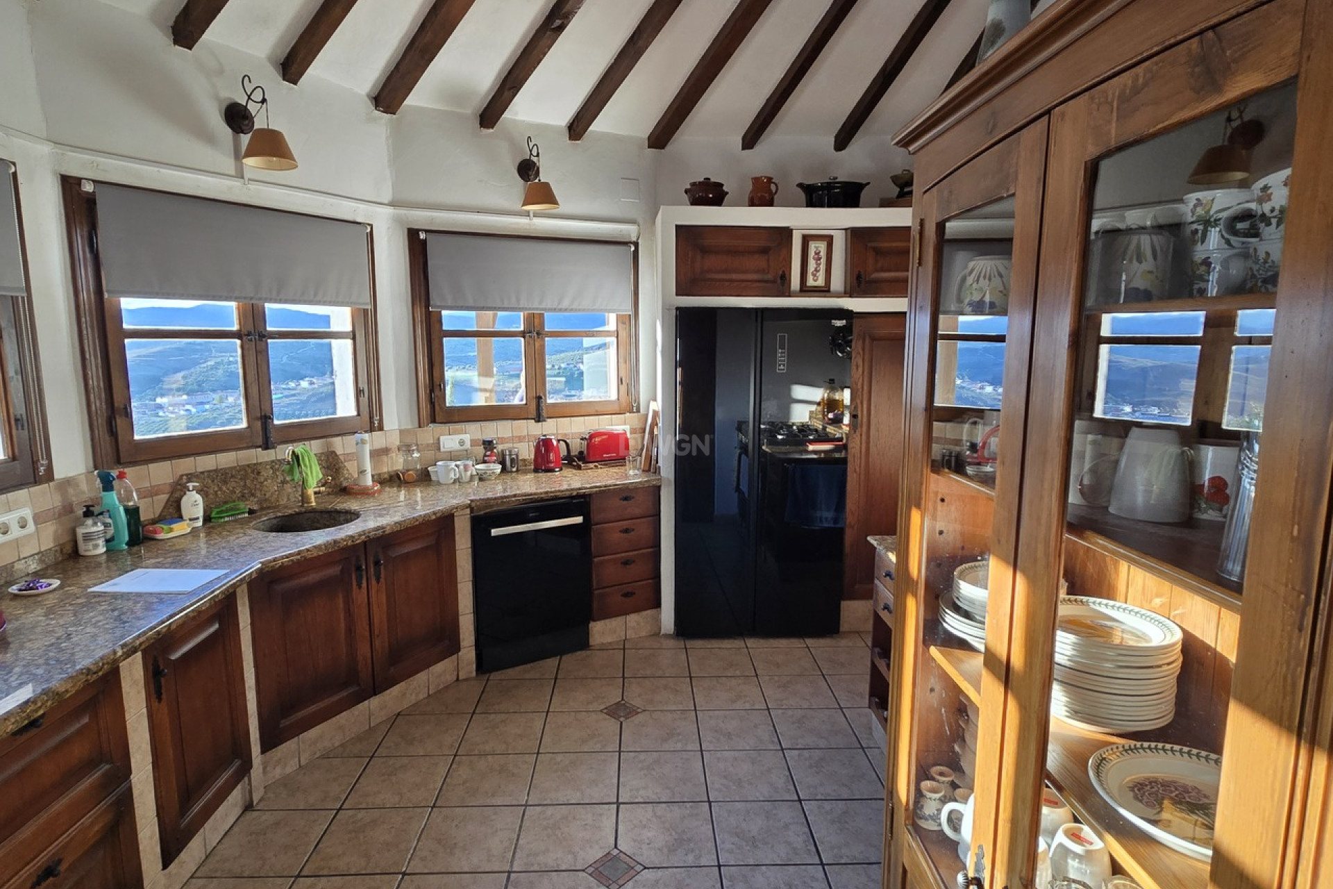 Resale - Villa - Alcaucín - Inland