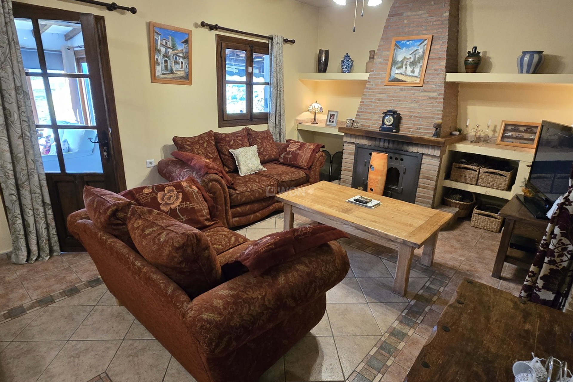 Resale - Villa - Alcaucín - Inland