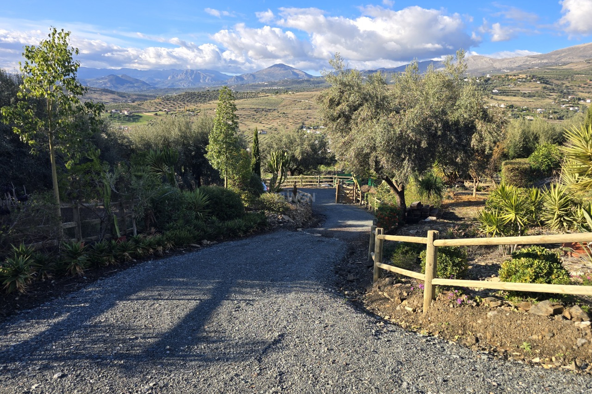 Resale - Villa - Alcaucín - Inland