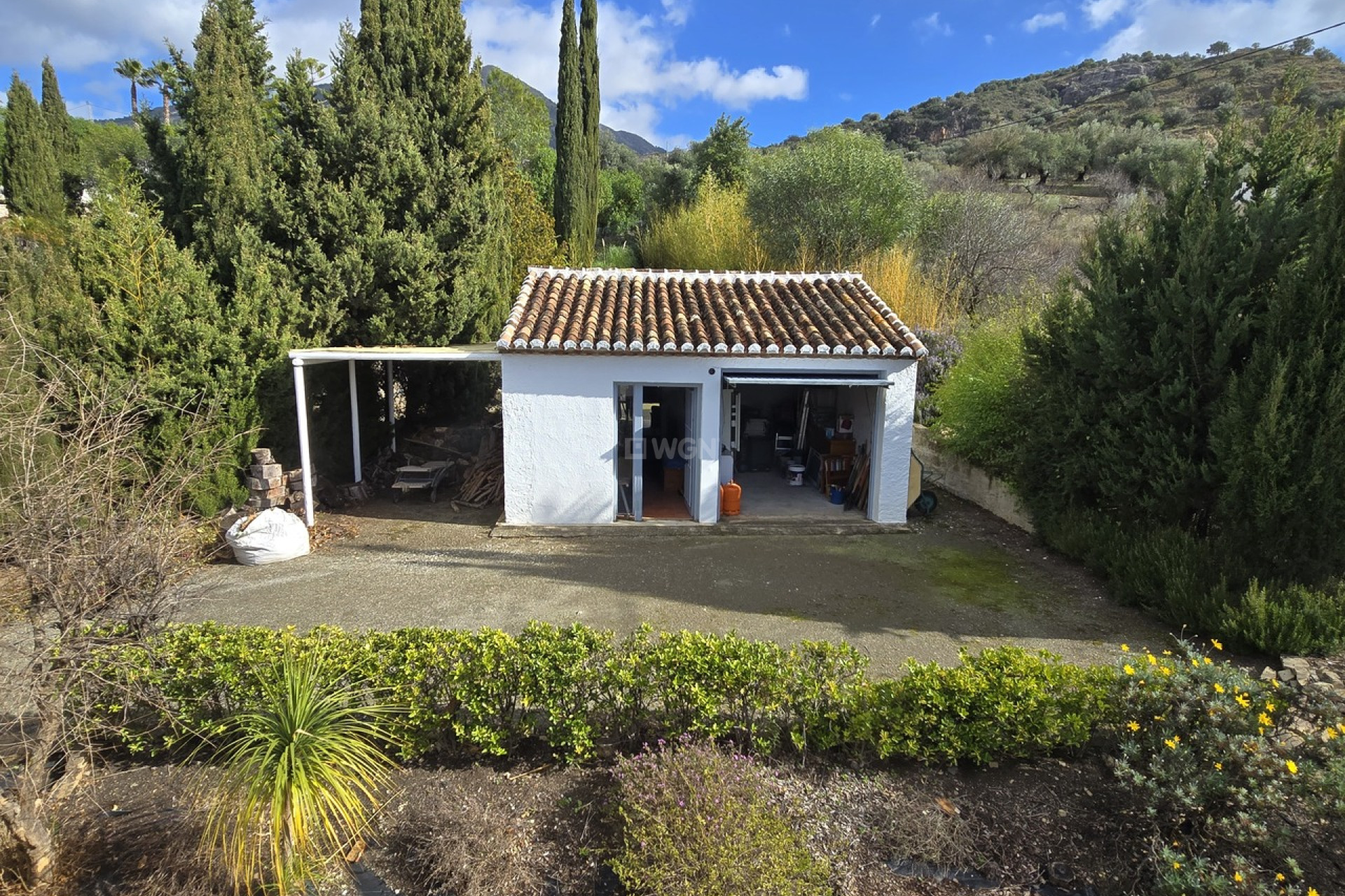 Resale - Villa - Alcaucín - Inland