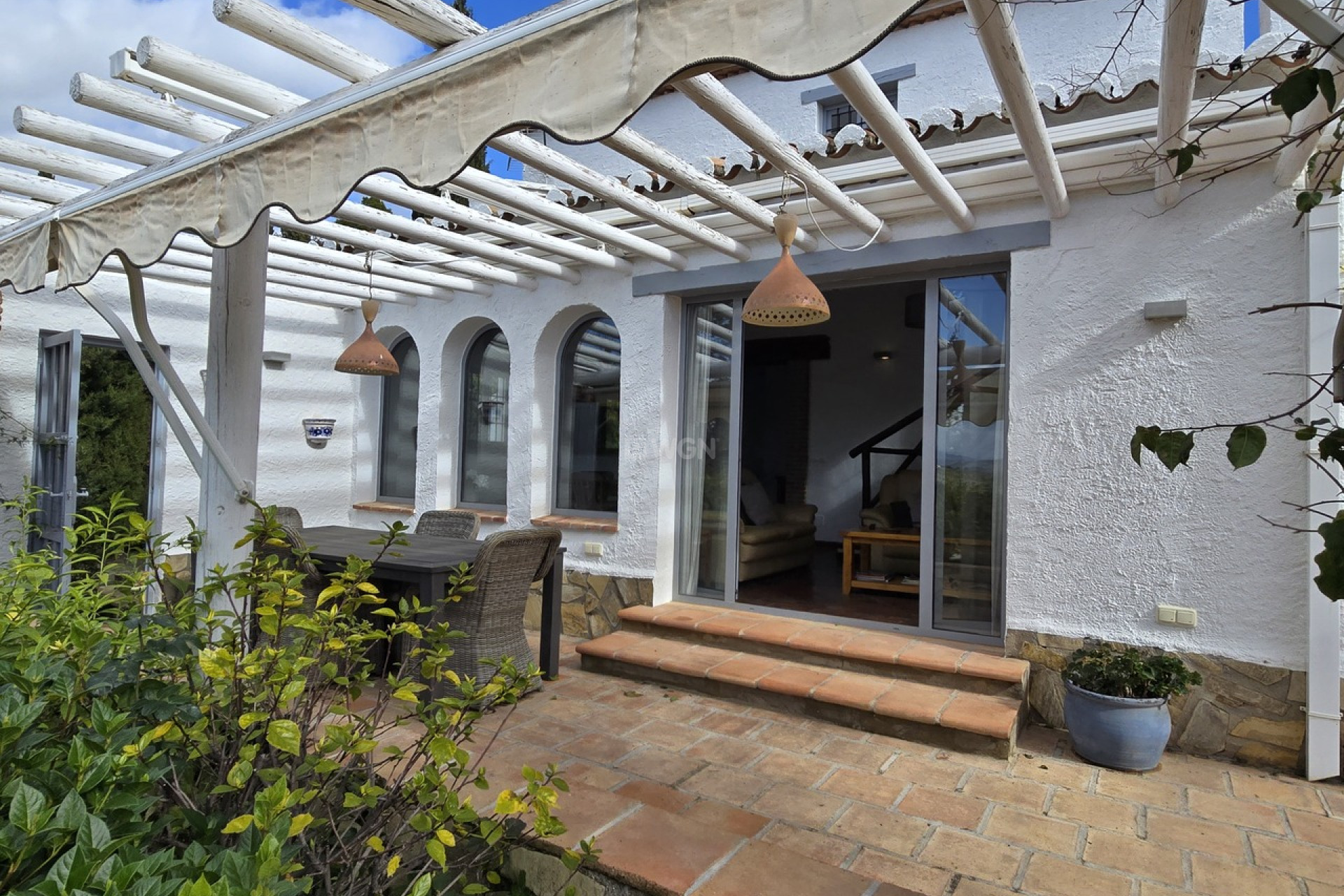 Resale - Villa - Alcaucín - Inland