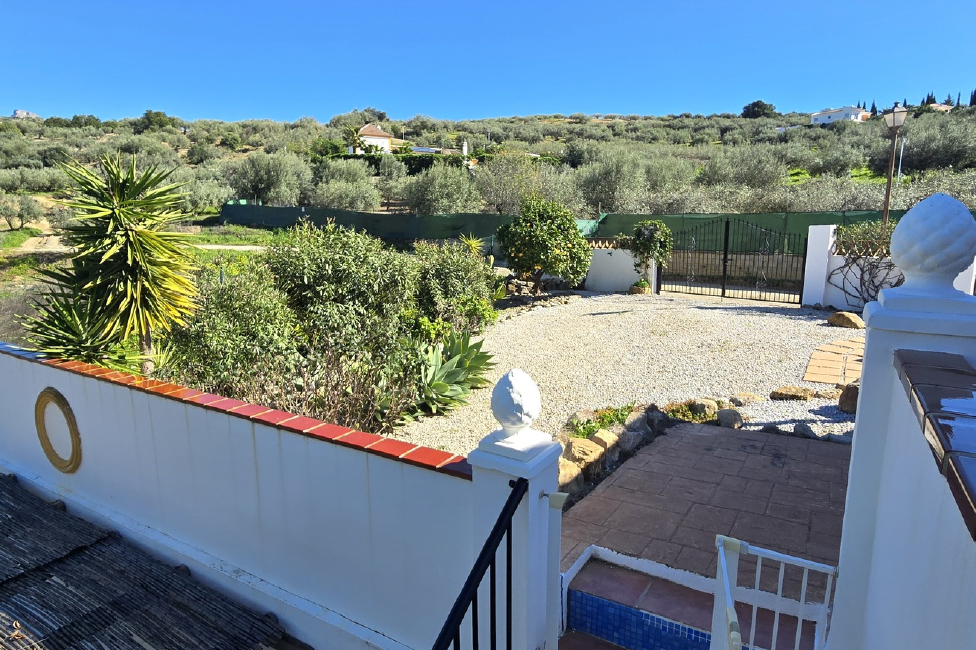 Resale - Villa - Alcaucín - Inland