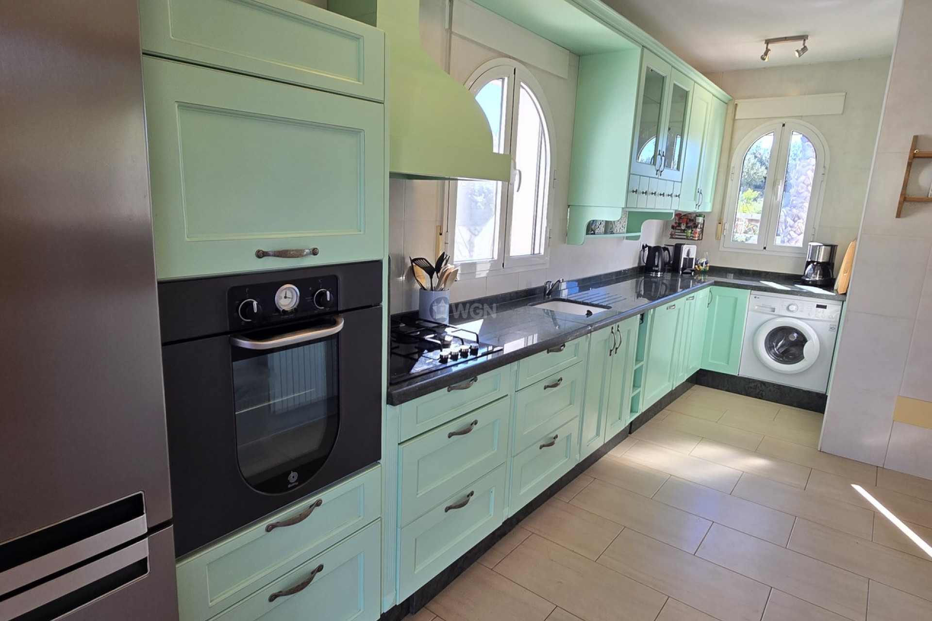 Resale - Villa - Alcaucín - Inland