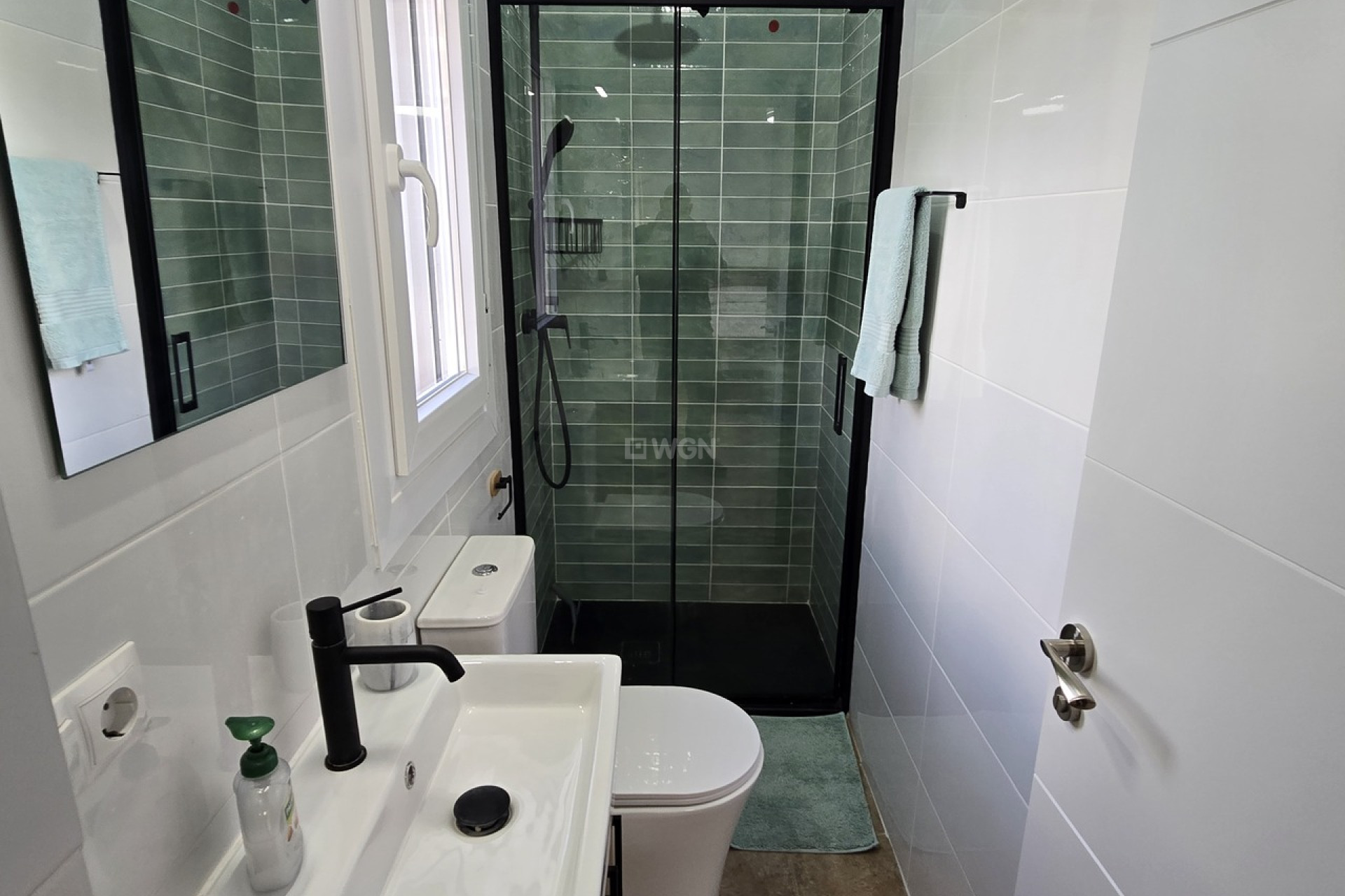 Resale - Villa - Alcaucín - Inland