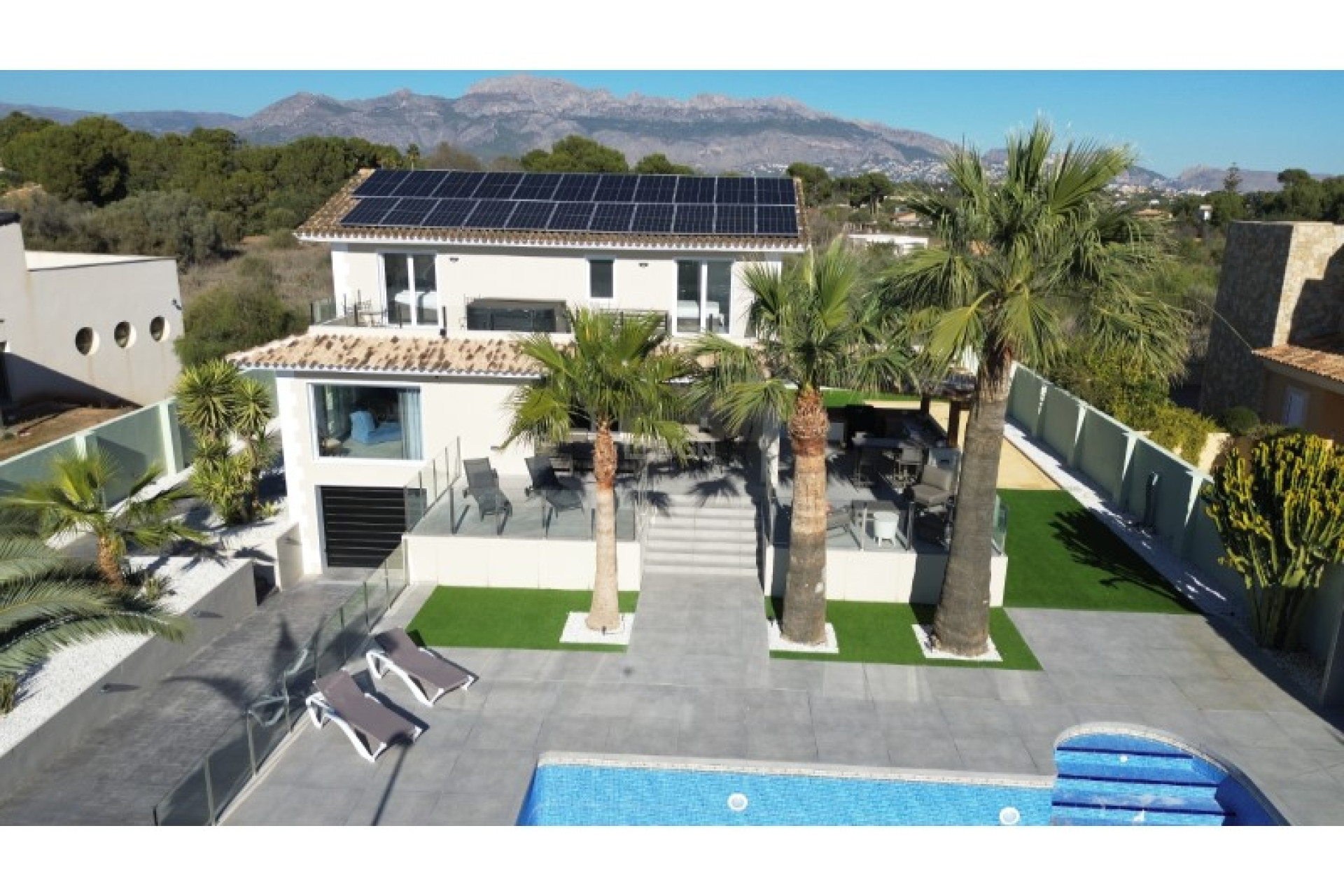 Resale - Villa - Alfas del Pí - Costa Blanca