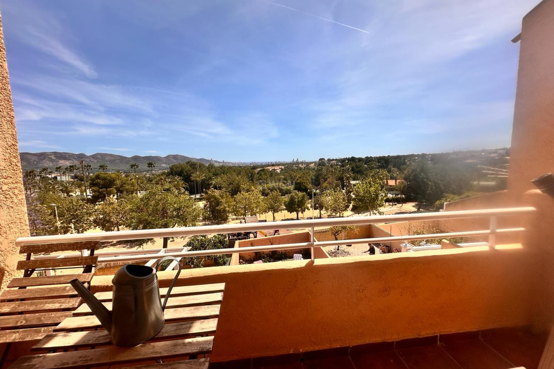 Resale - Villa - Alfas del Pí - Costa Blanca