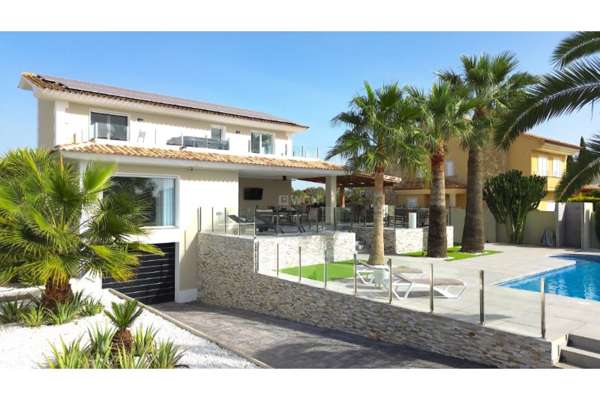 Resale - Villa - Alfas del Pí - Costa Blanca