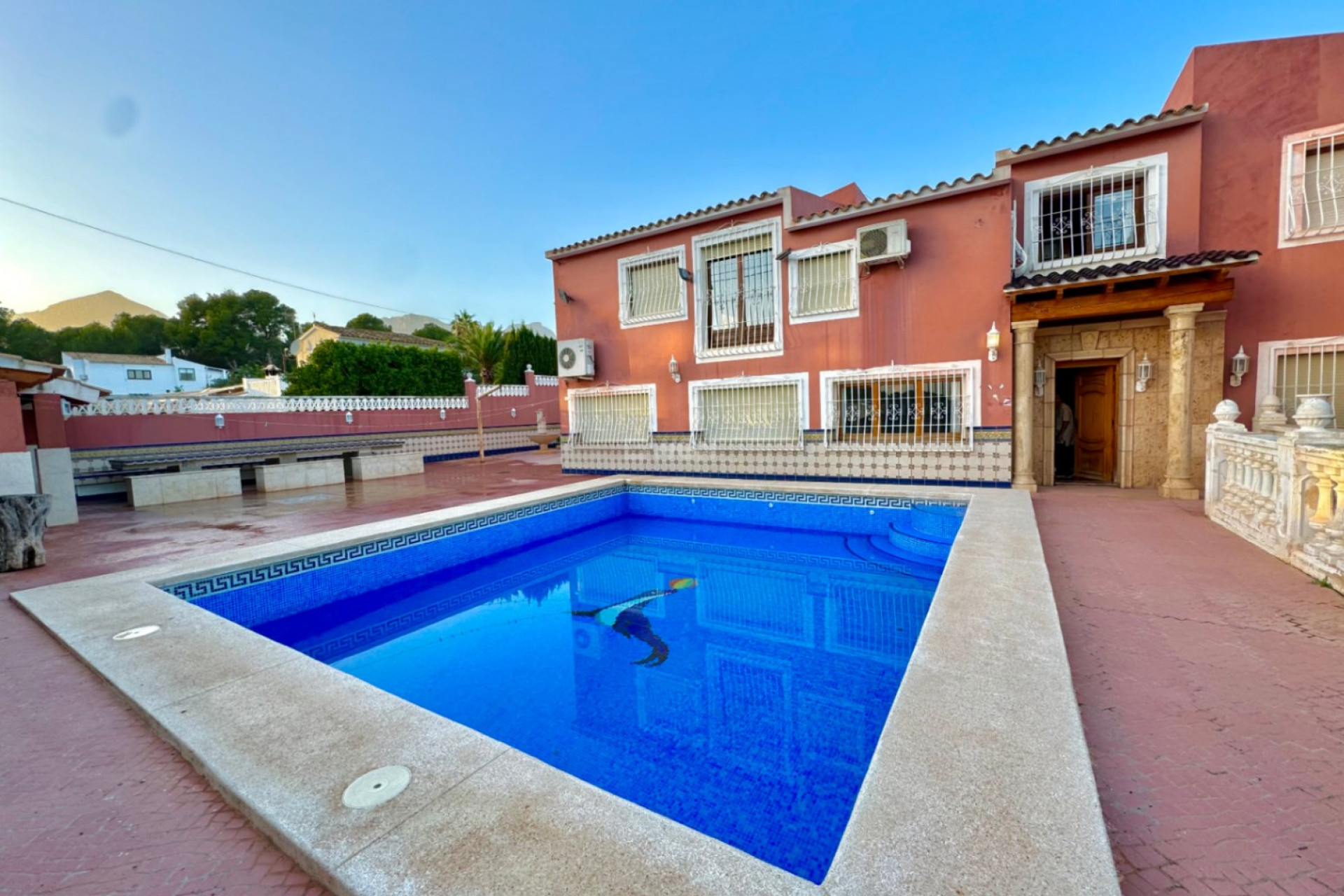 Resale - Villa - Alfas del Pí - Costa Blanca