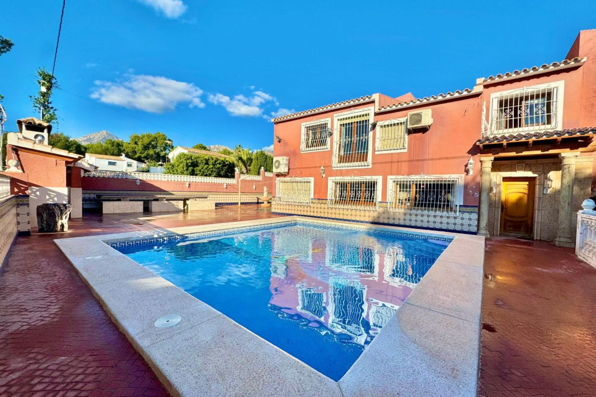 Resale - Villa - Alfas del Pí - Costa Blanca