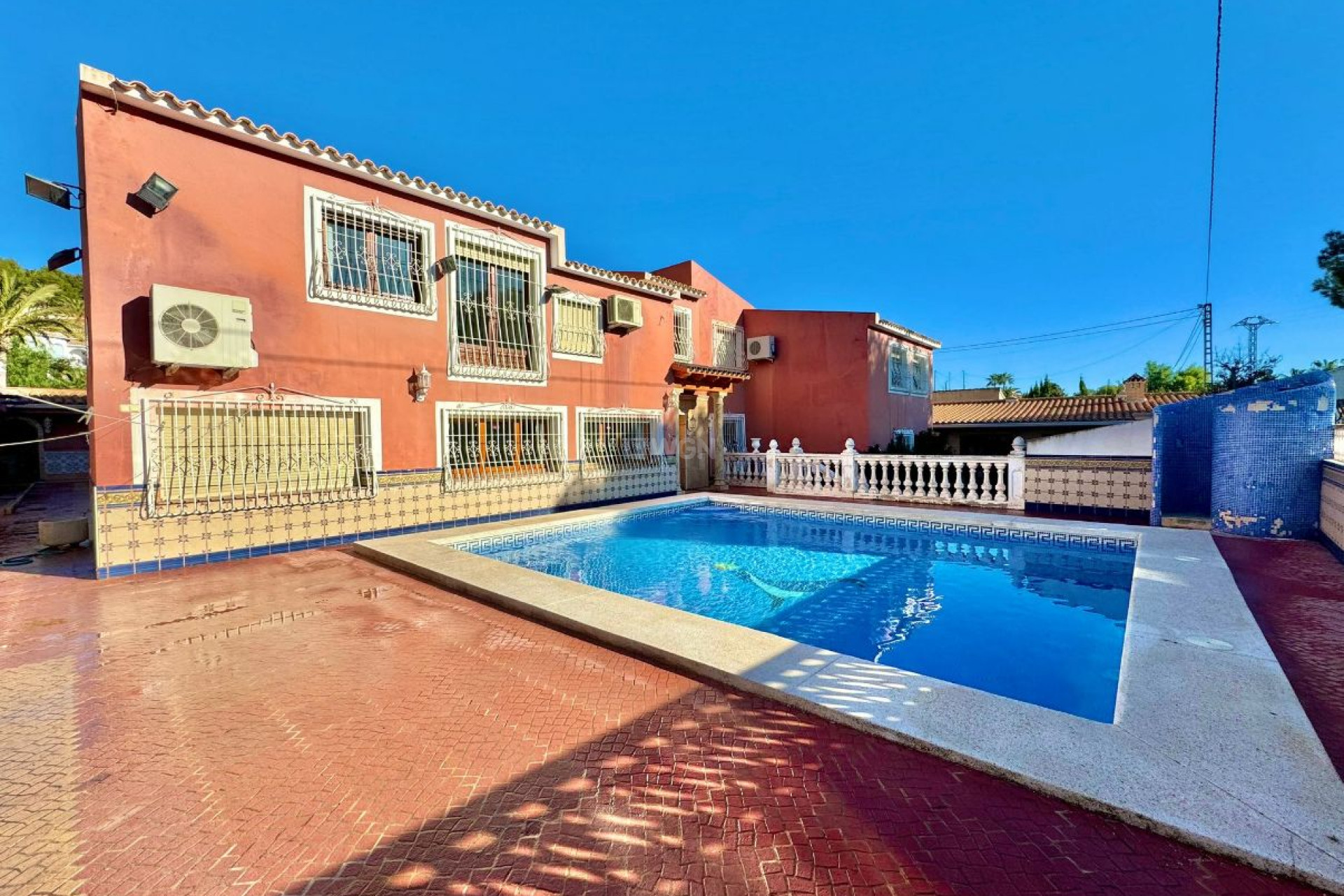 Resale - Villa - Alfas del Pí - Costa Blanca