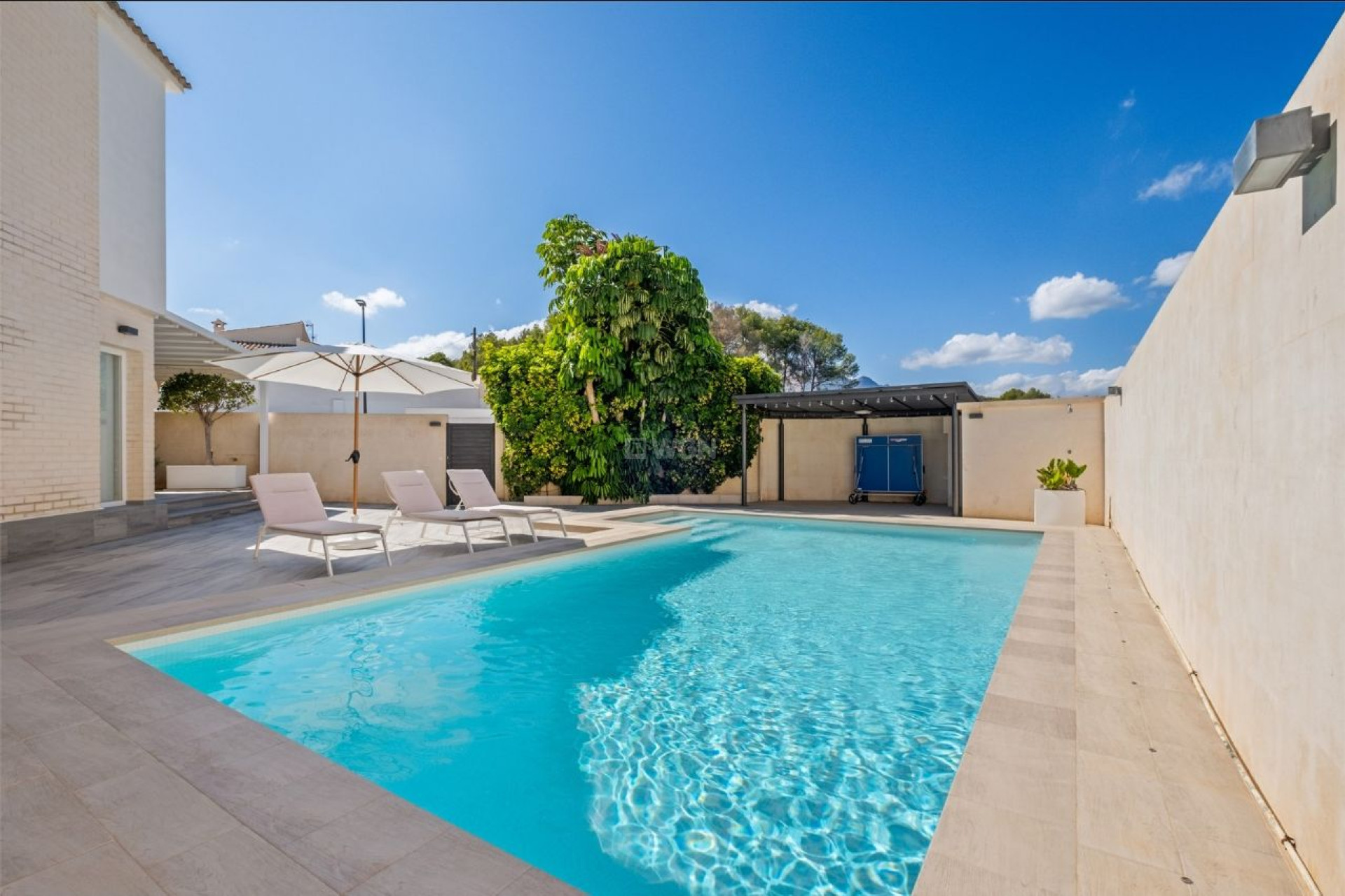 Resale - Villa - Alfas del Pí - Costa Blanca