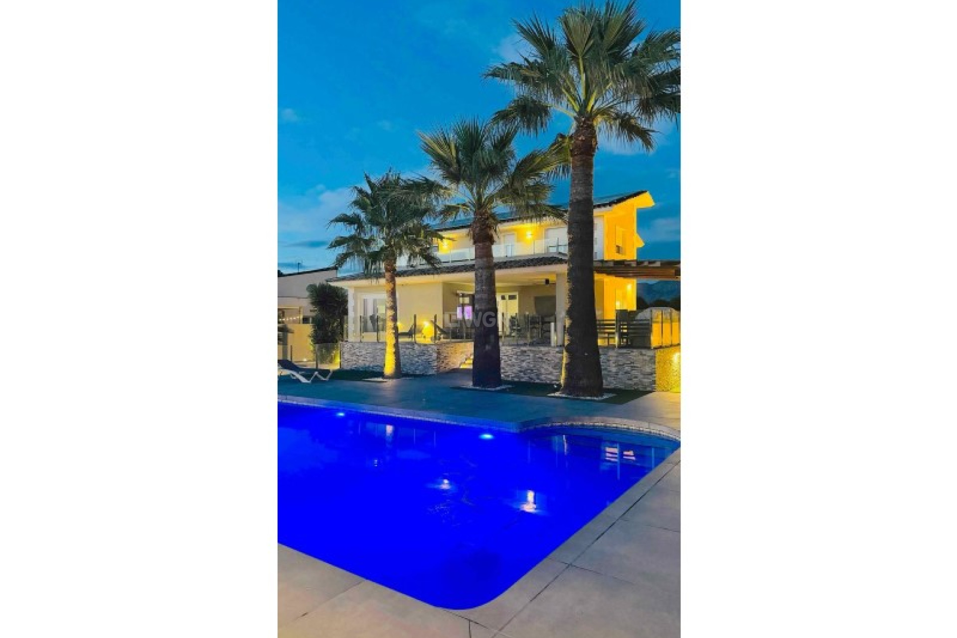 Resale - Villa - Alfas del Pí - Costa Blanca