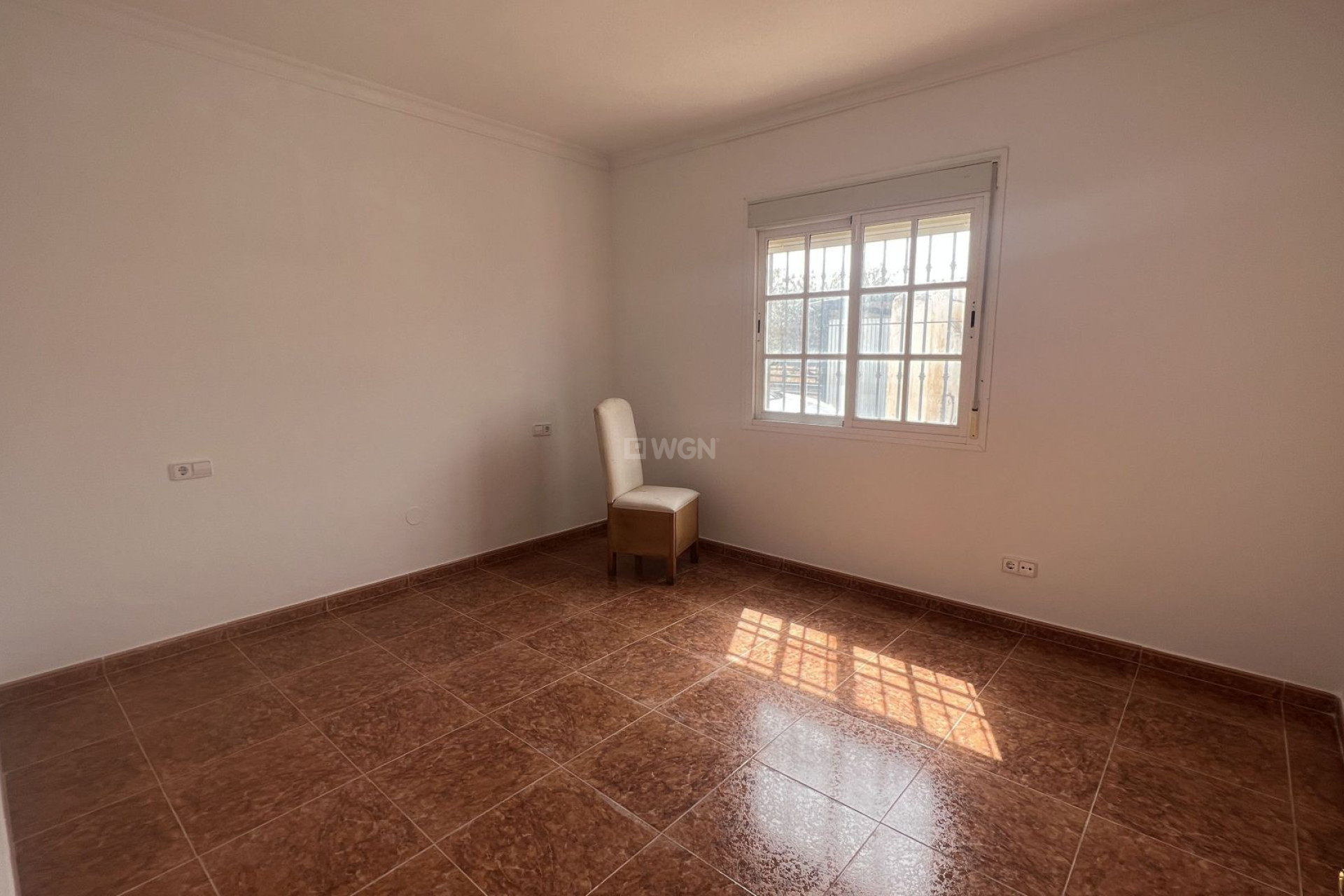 Resale - Villa - Alhaurín de la Torre - Inland