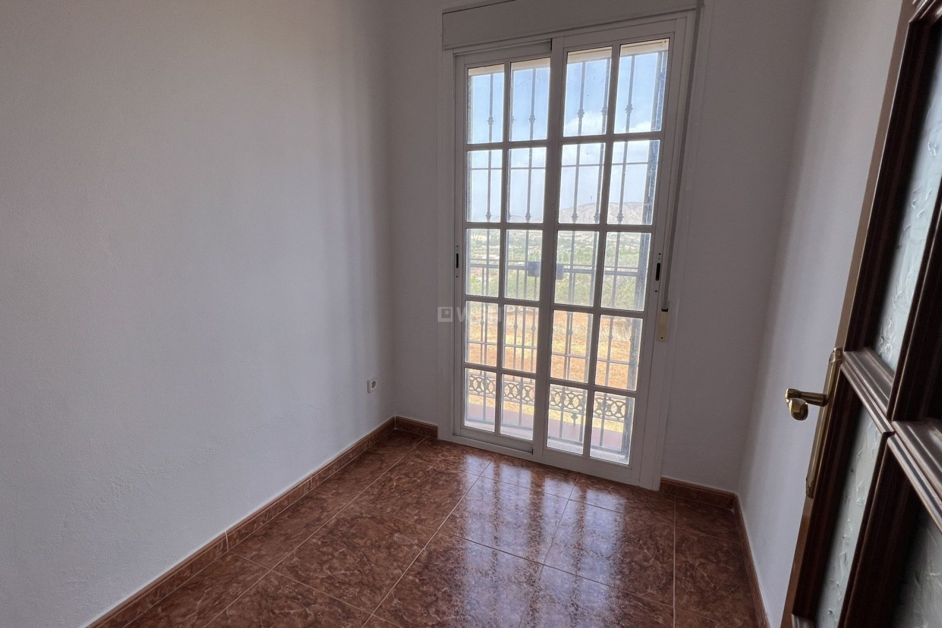 Resale - Villa - Alhaurín de la Torre - Inland