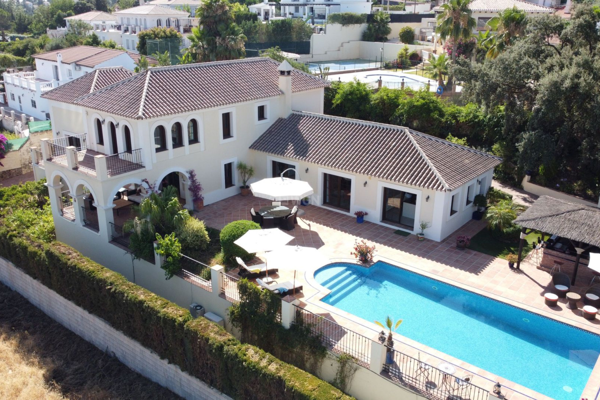 Resale - Villa - Alhaurin el Grande - Inland