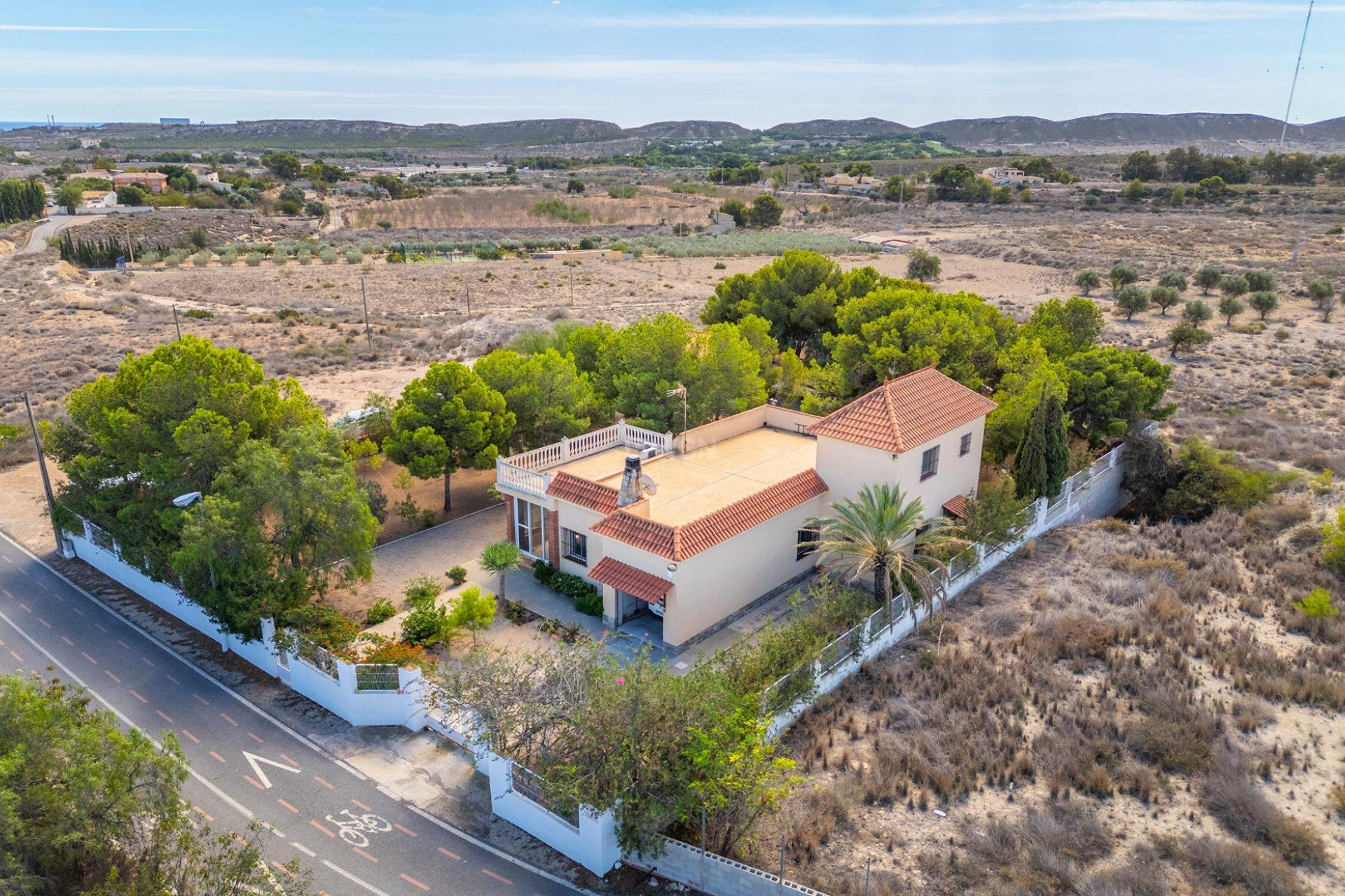 Resale - Villa - Alicante - Ciudad De Asís - Font-calent - El Bacarot